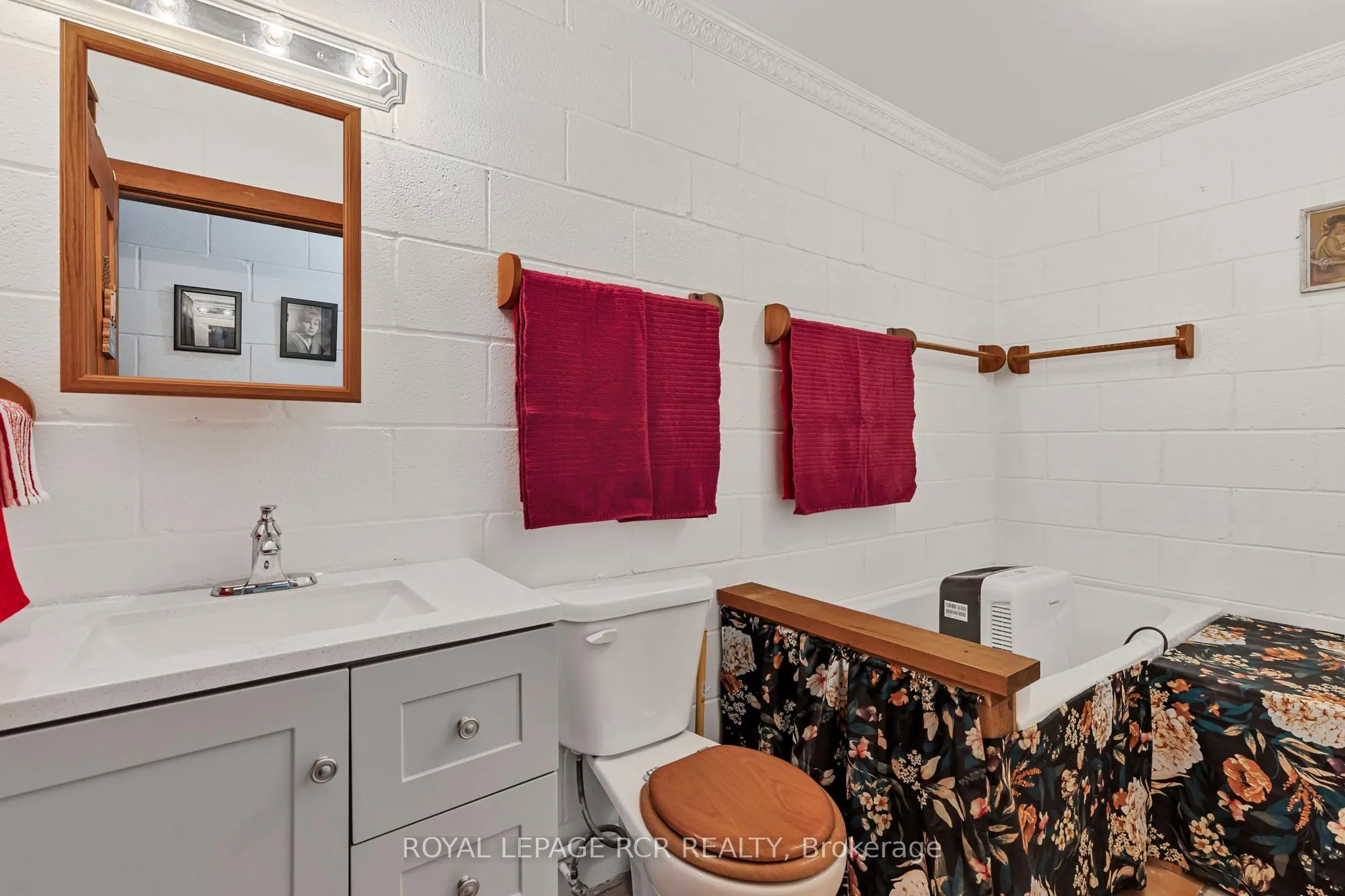 1092 Ballycroy Road