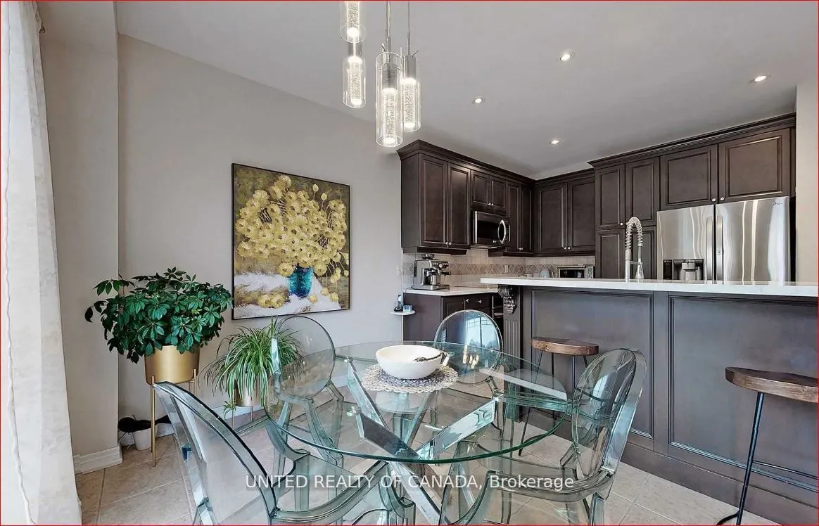 2 Thistle Avenue