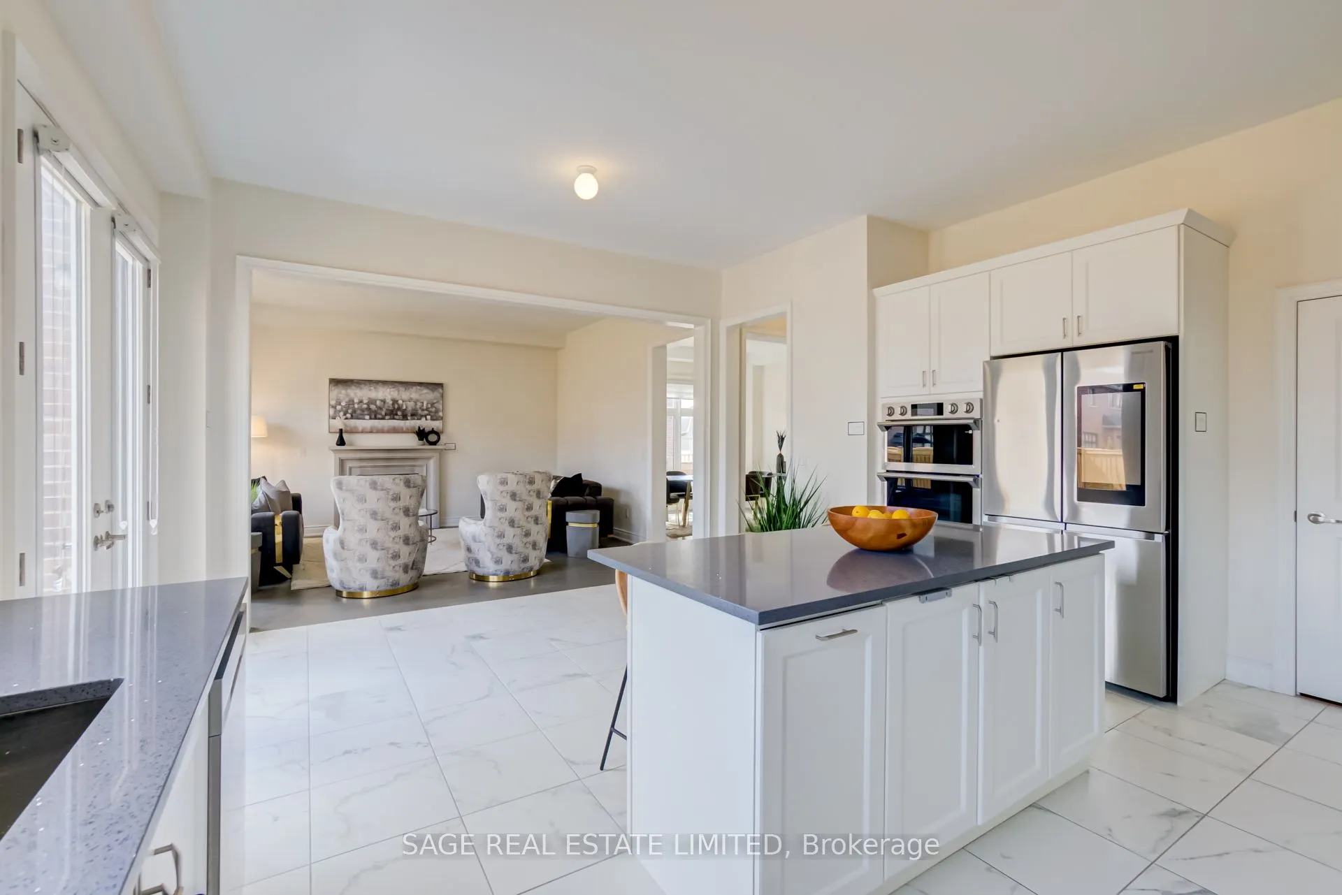 3 Joiner Circle