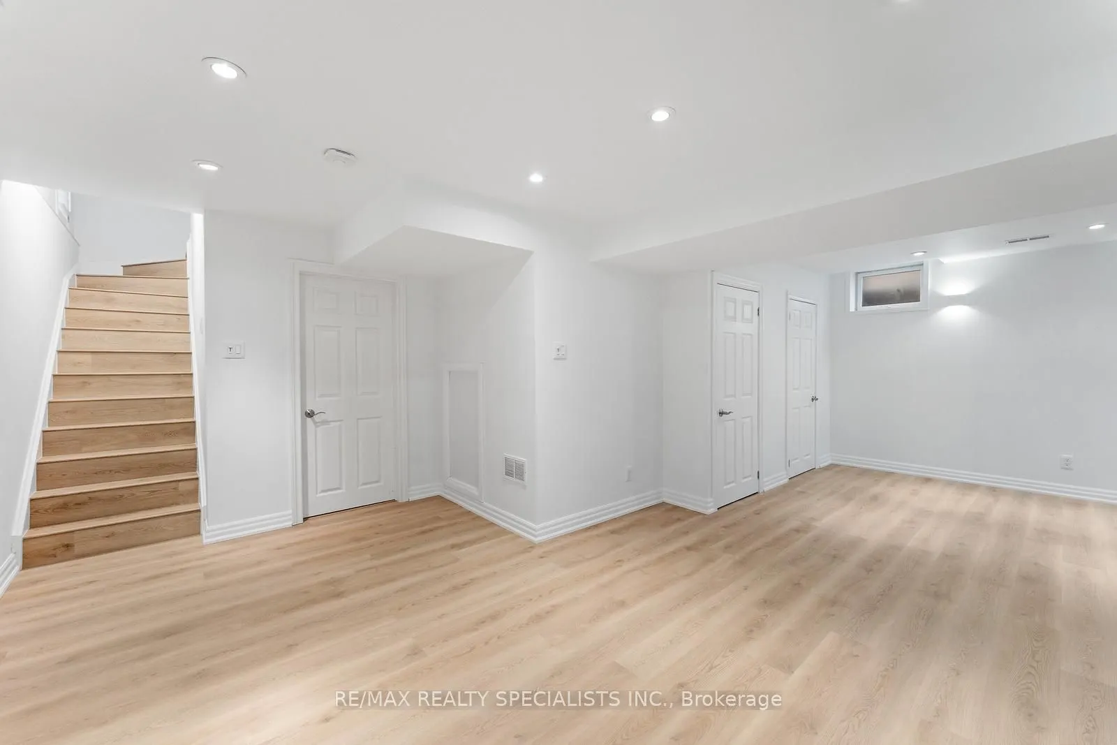 25 Grapevine Drive