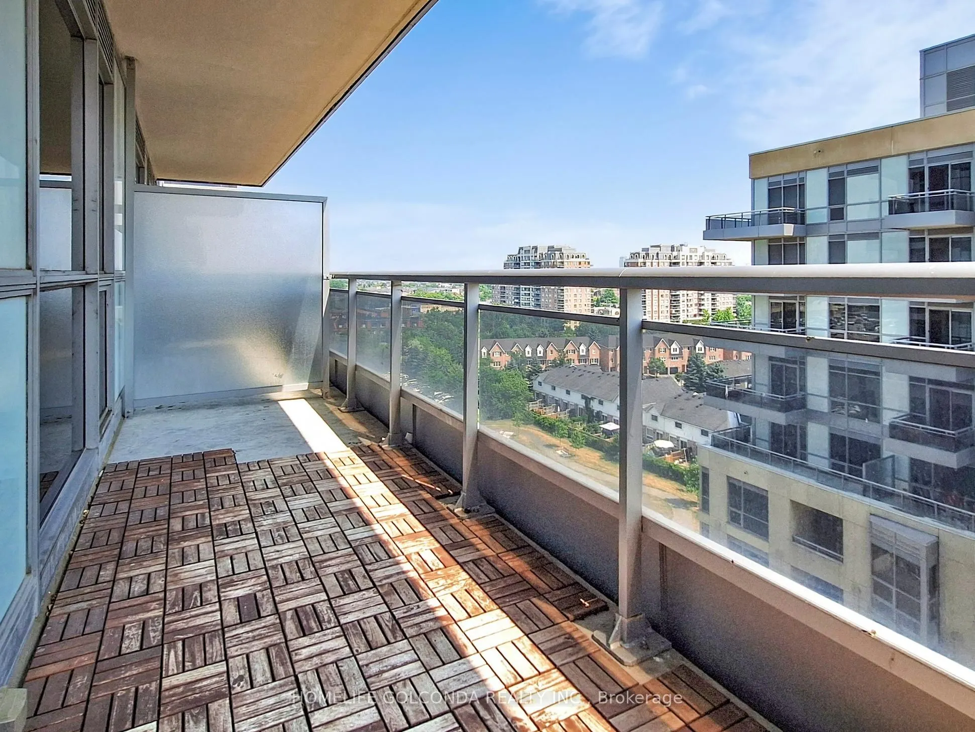 9205 Yonge Street, #1007