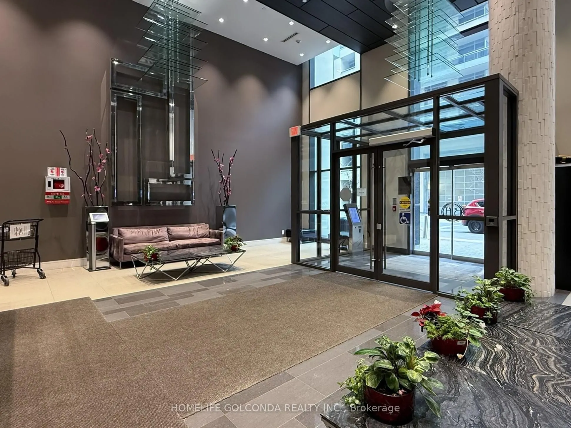 9205 Yonge Street, #1007