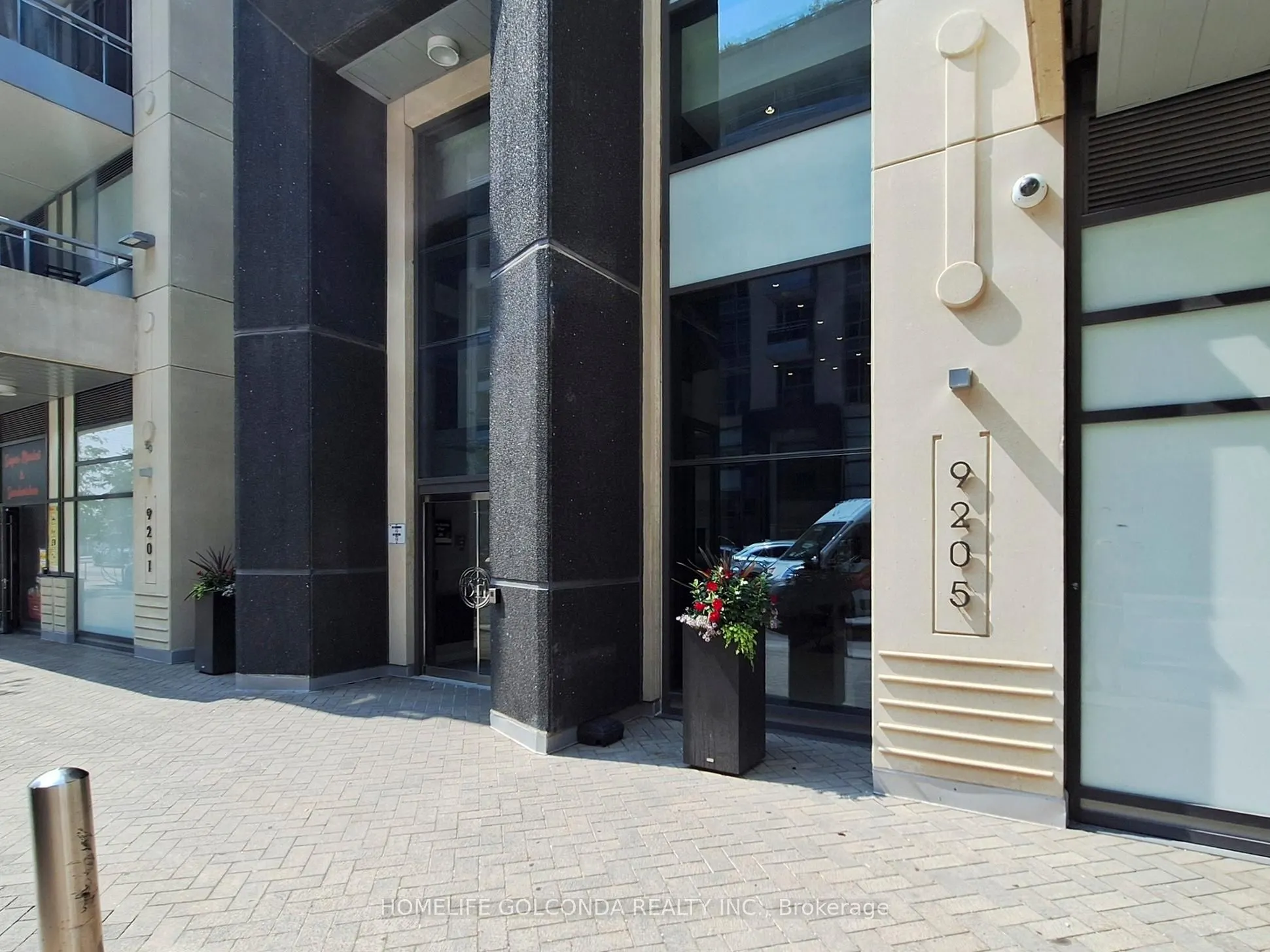 9205 Yonge Street, #1007
