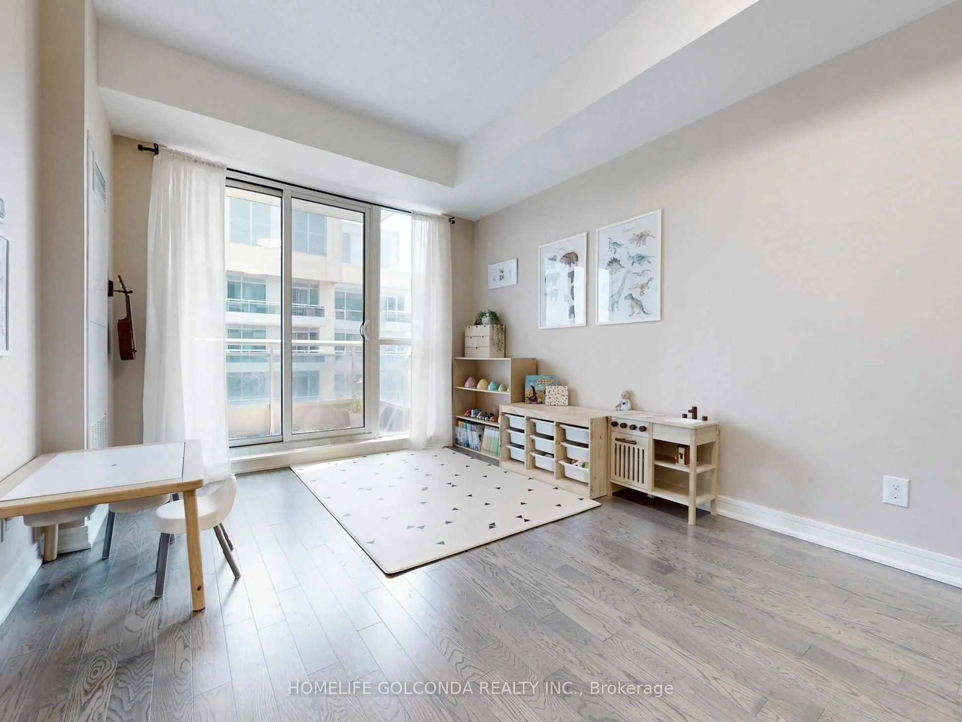 9205 Yonge Street, #1007
