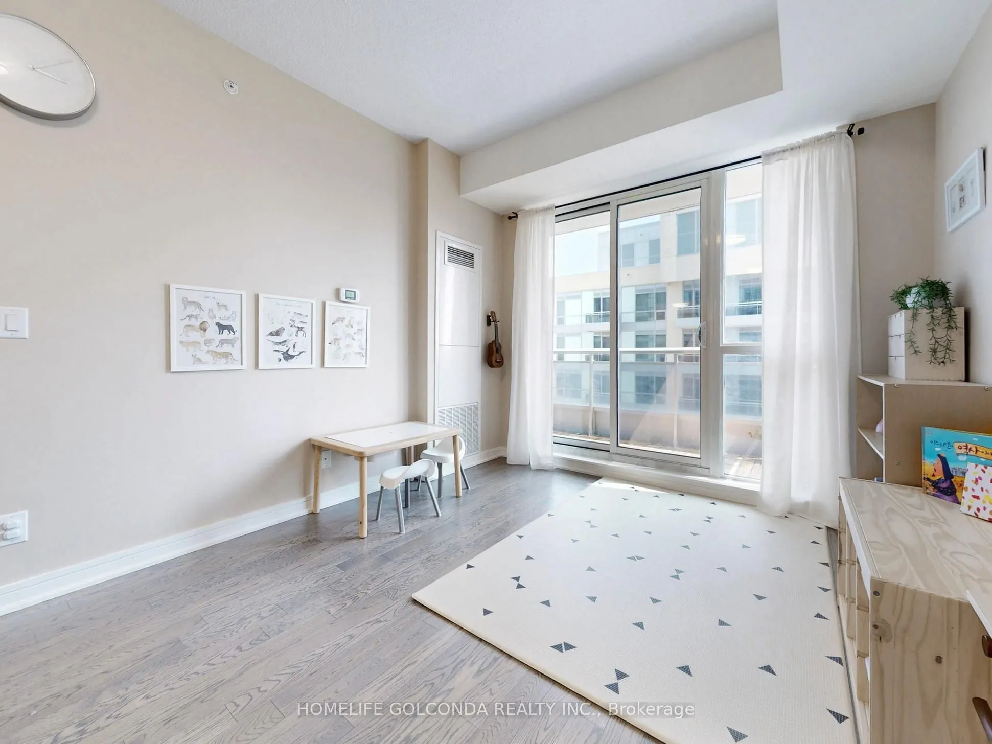9205 Yonge Street, #1007
