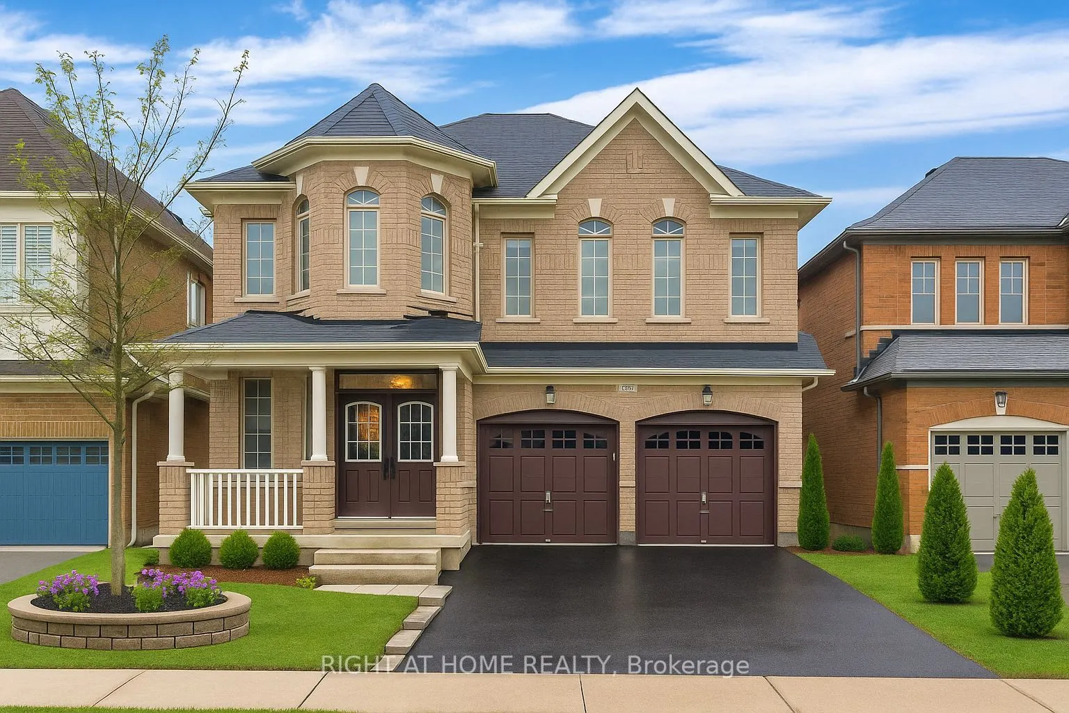 90 Maplebank Crescent
