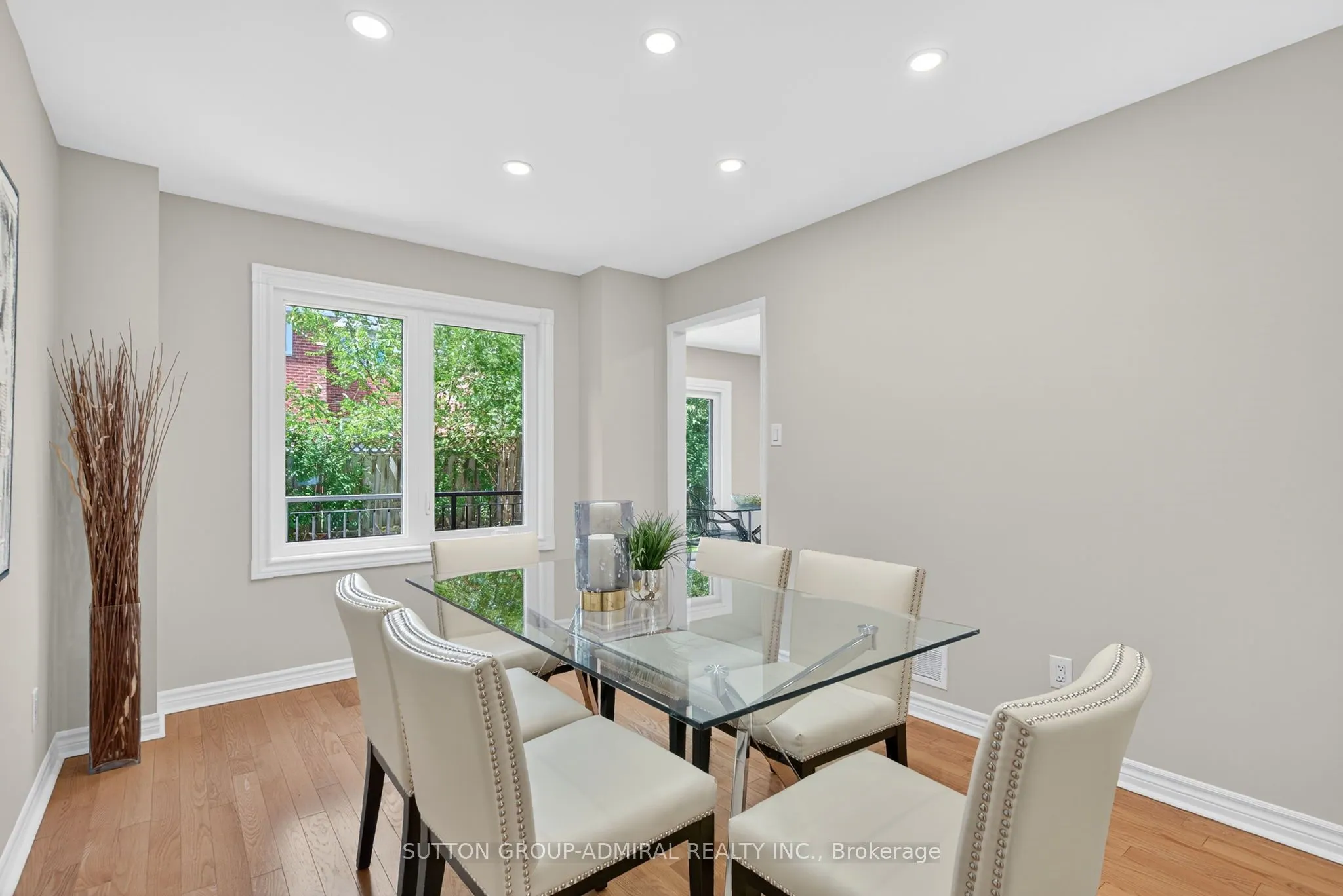 43 Keremeos Crescent