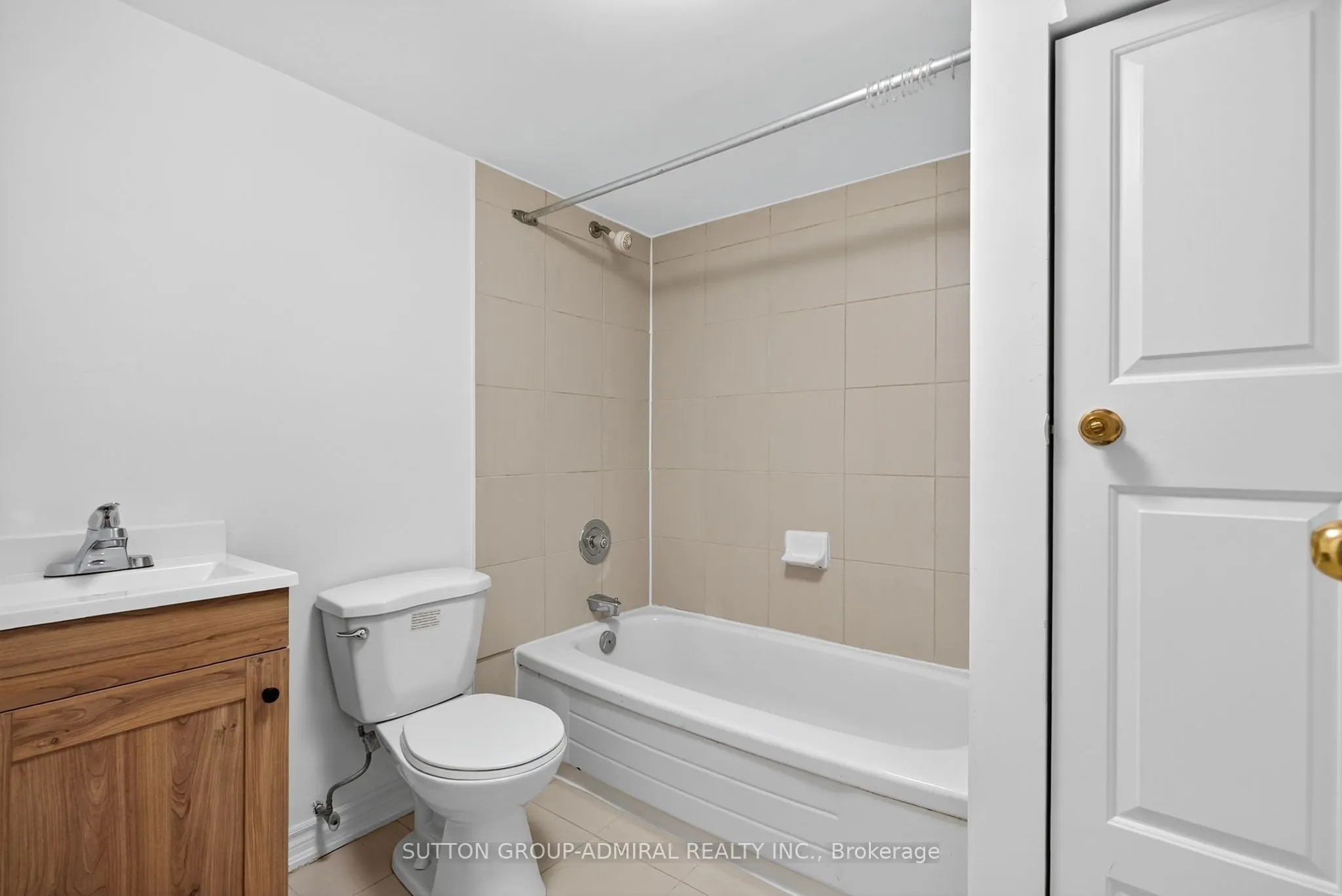 43 Keremeos Crescent