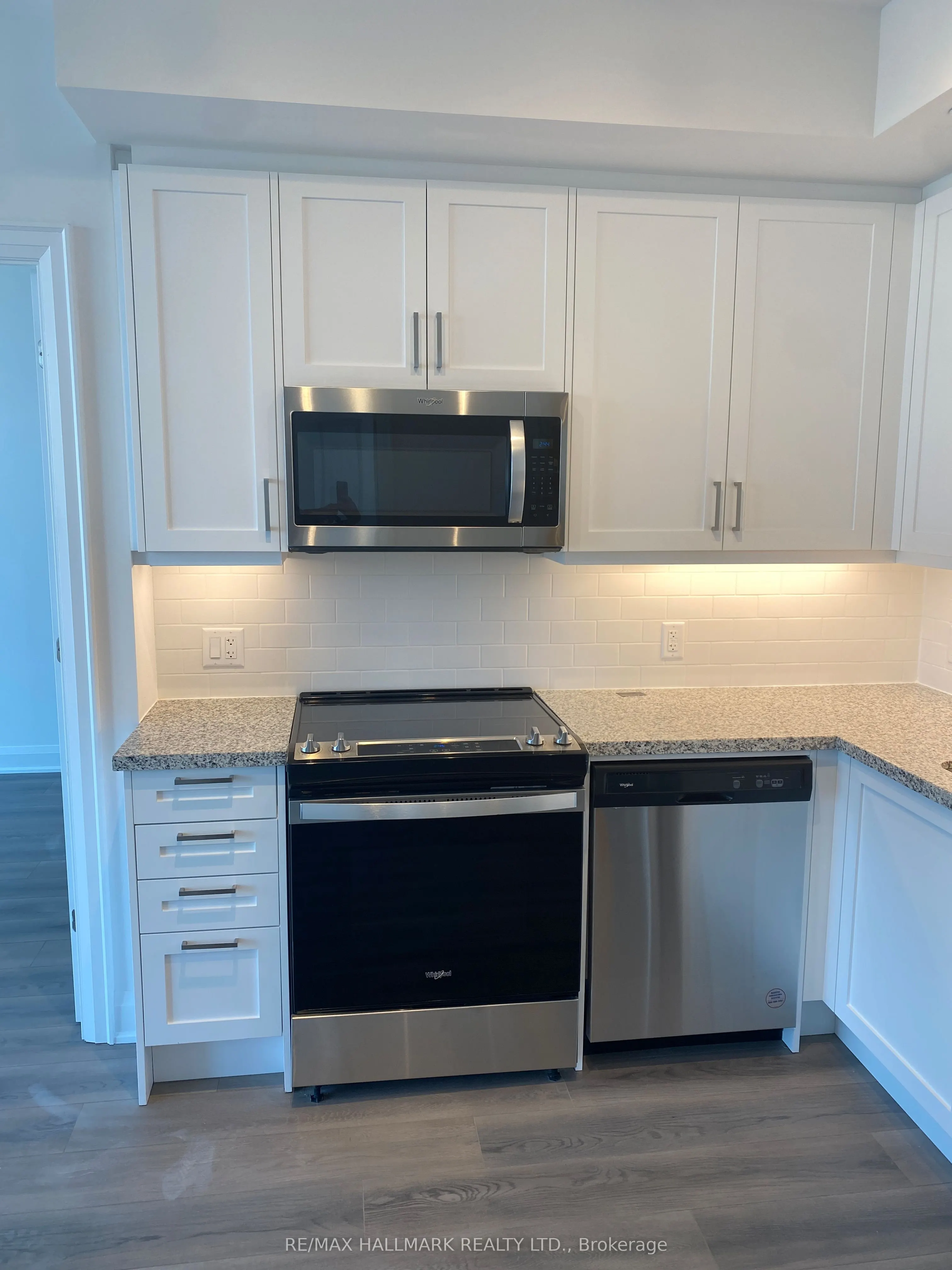 20 Gatineau Drive, #912