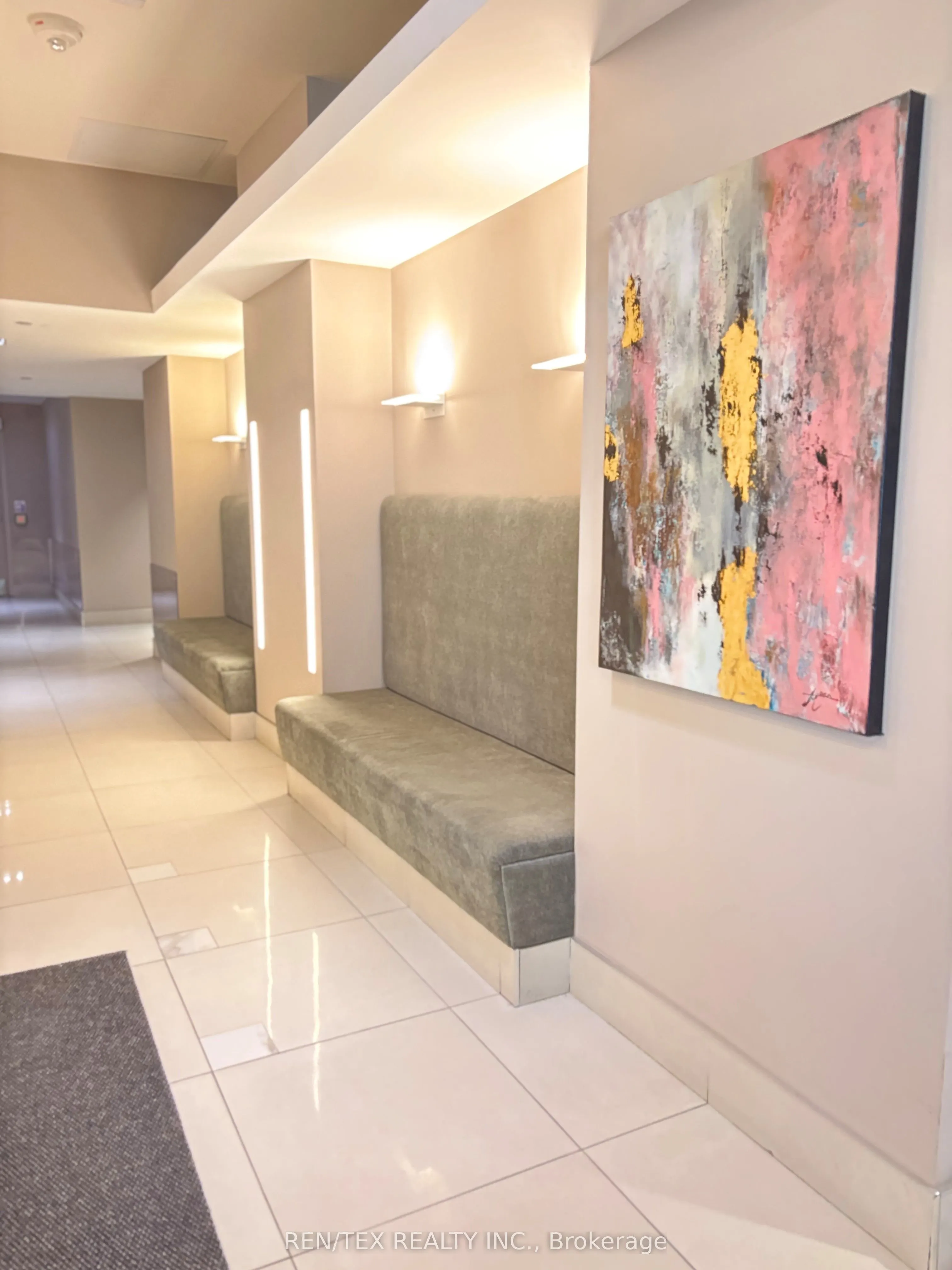 9618 Yonge Street, #1003