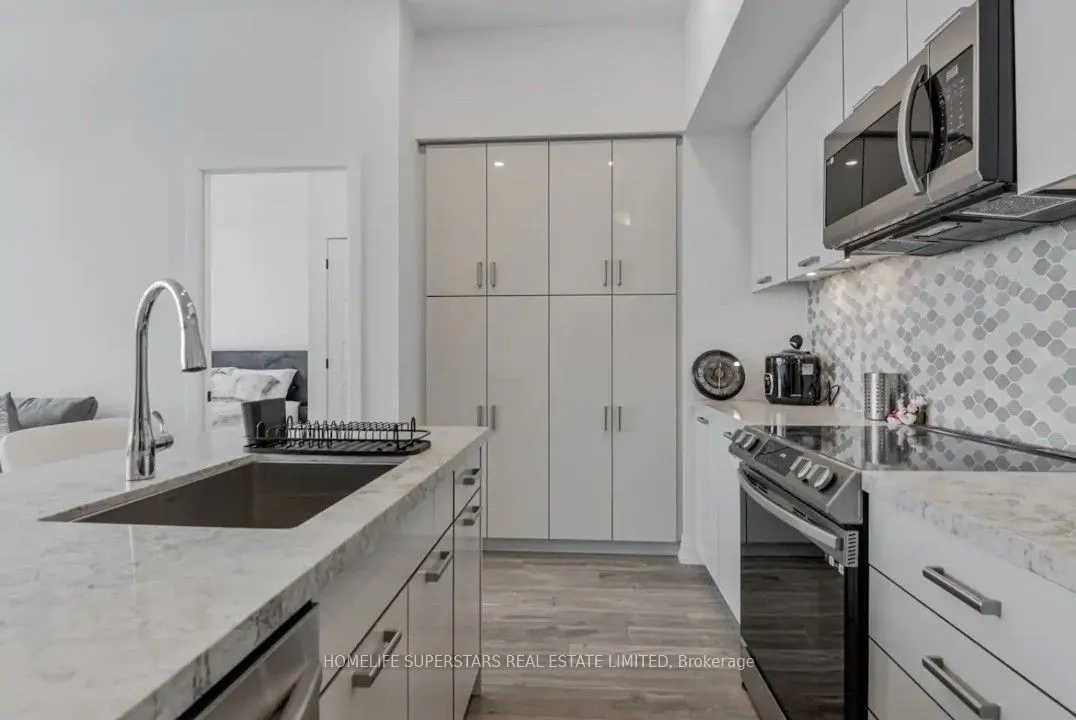 415 Sea Ray Avenue, #407