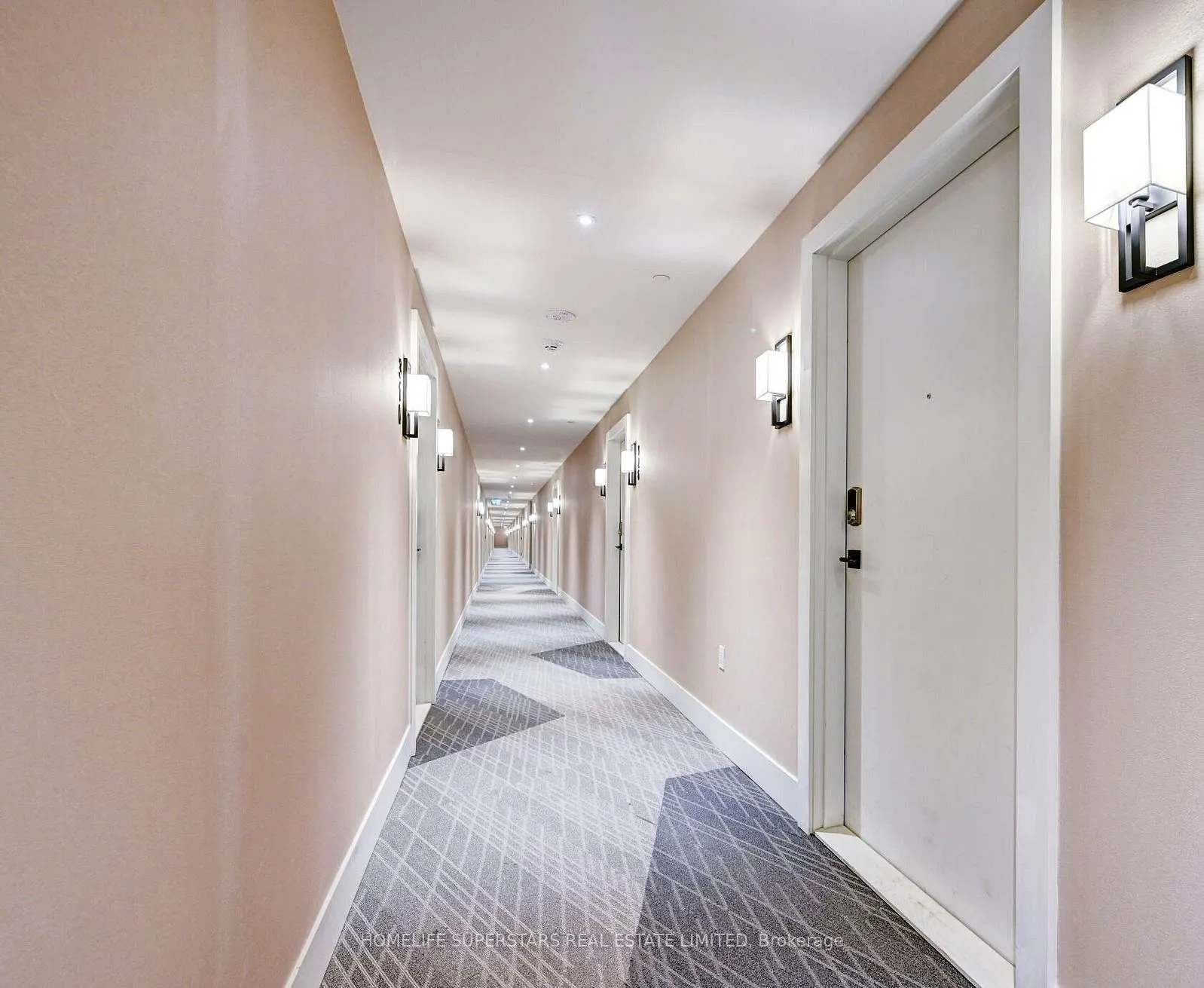 415 Sea Ray Avenue, #407