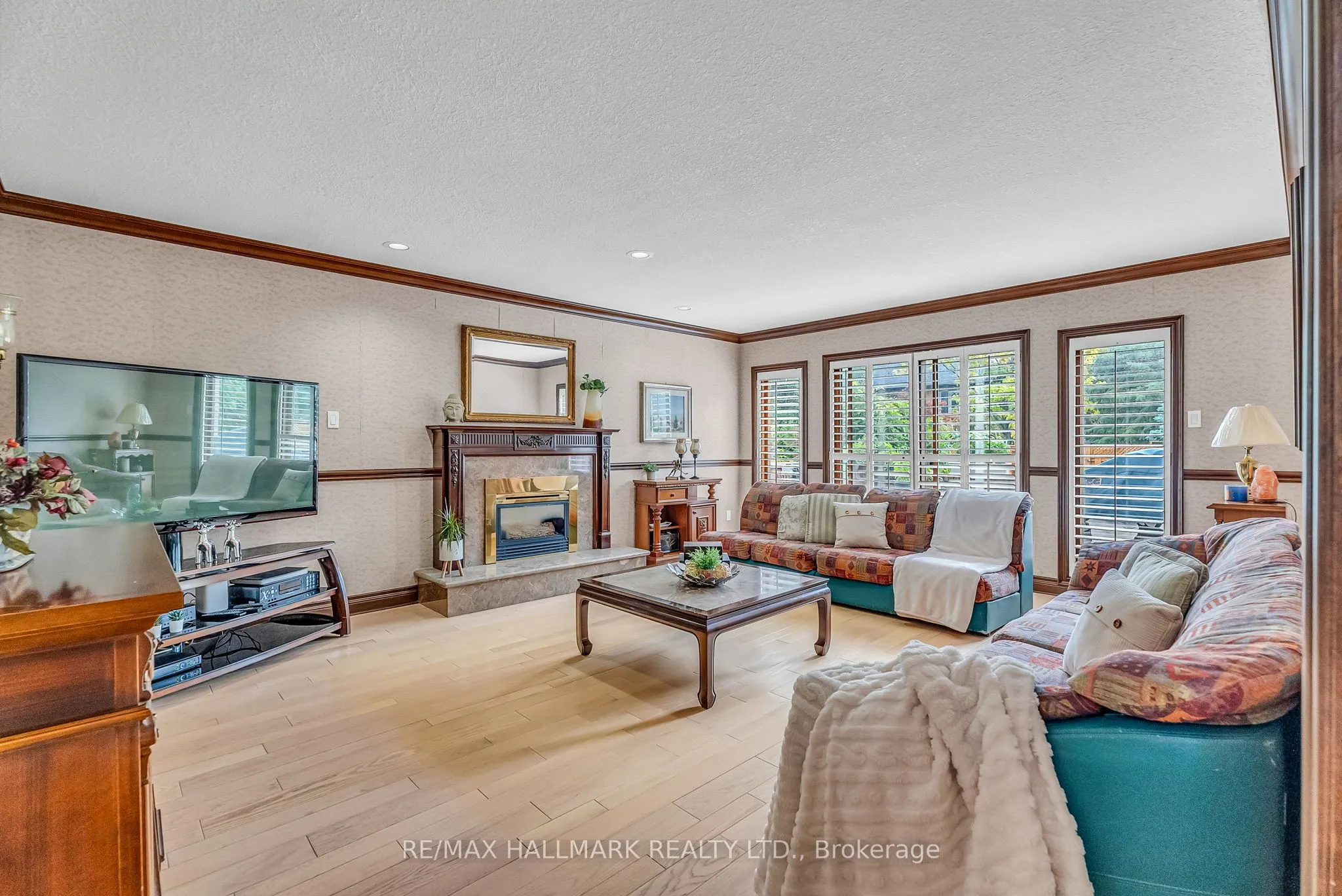 415 Wycliffe Avenue