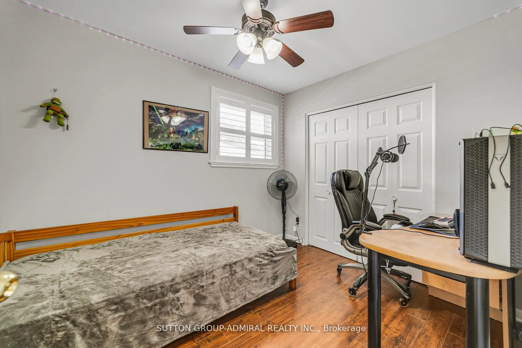 10 Kitimat Crescent