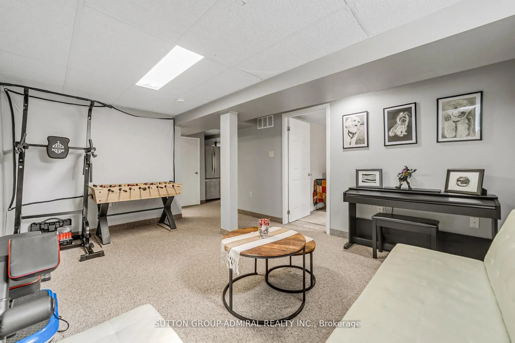 10 Kitimat Crescent