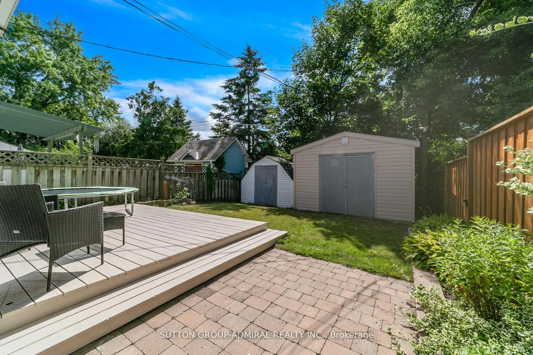 10 Kitimat Crescent
