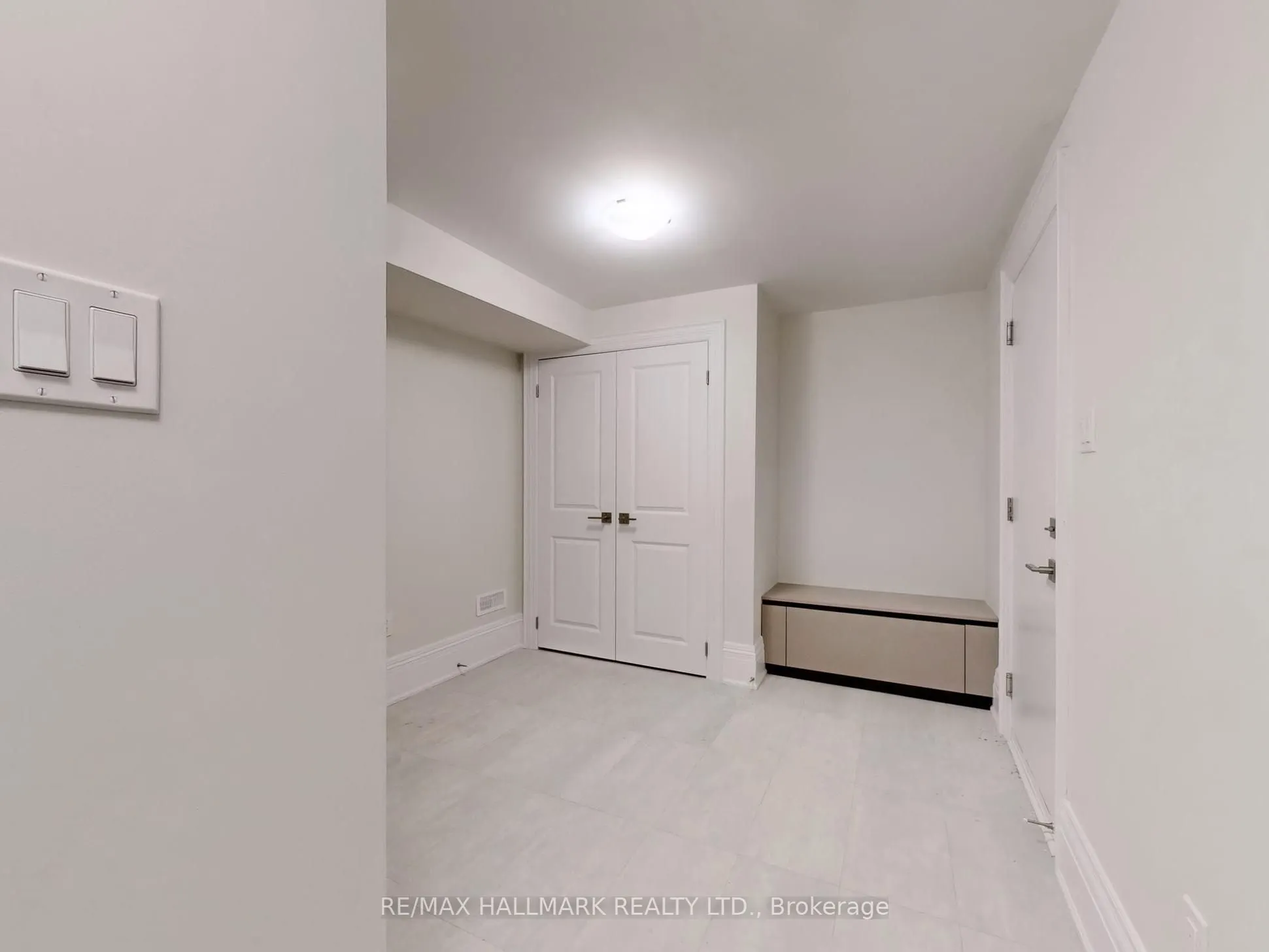 23 Kingwood Lane