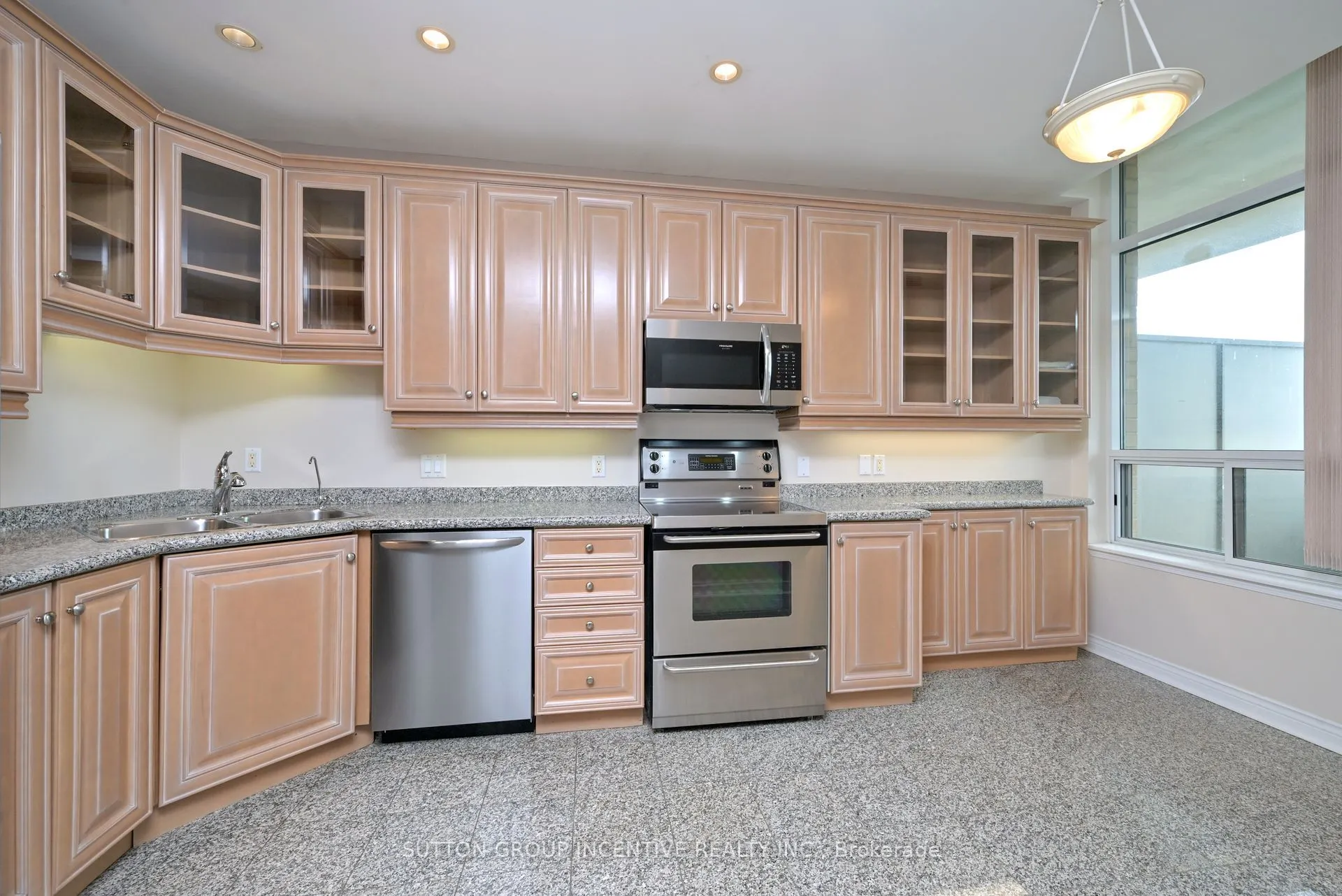 4 Briar Hill Heights, #508