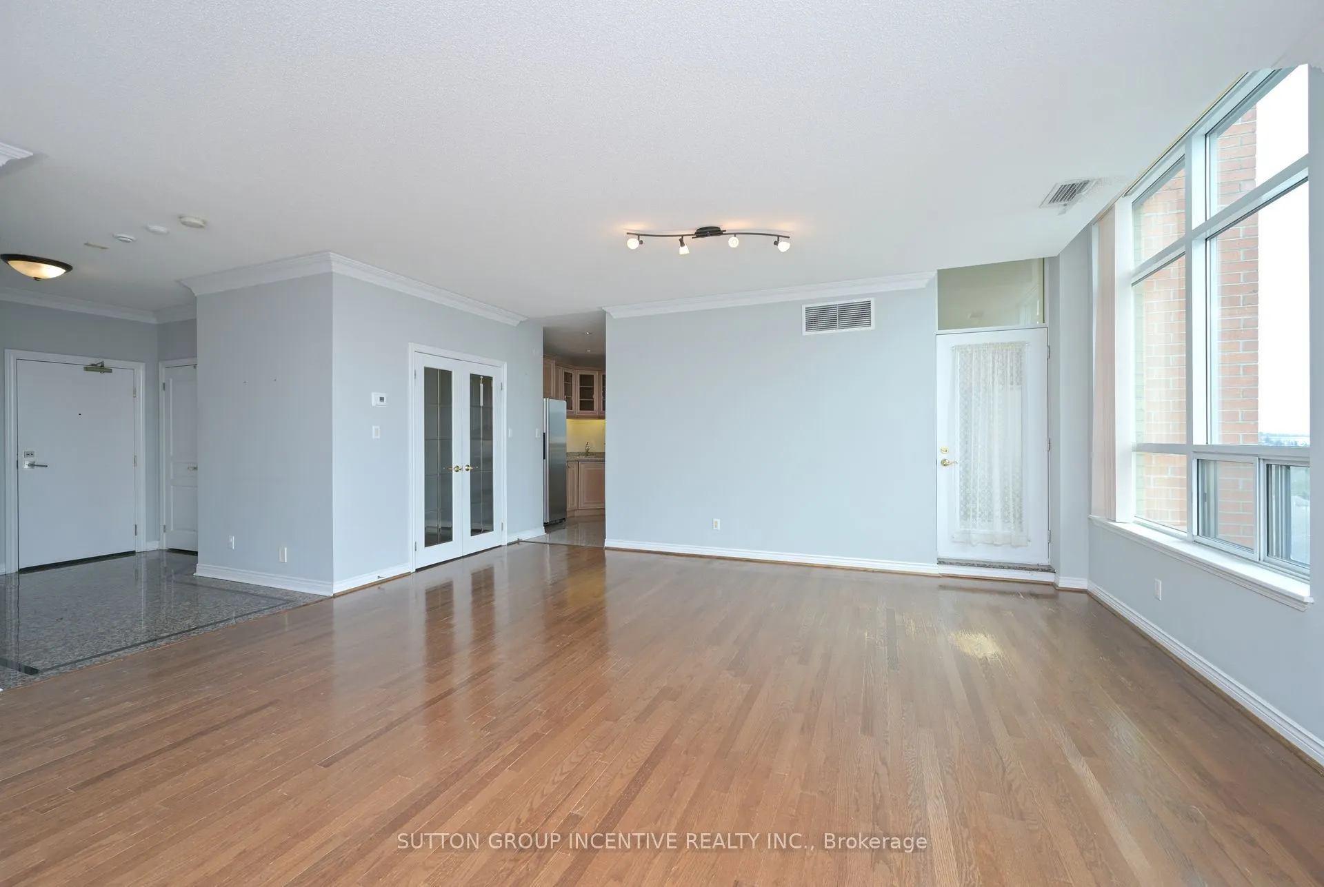 4 Briar Hill Heights, #508