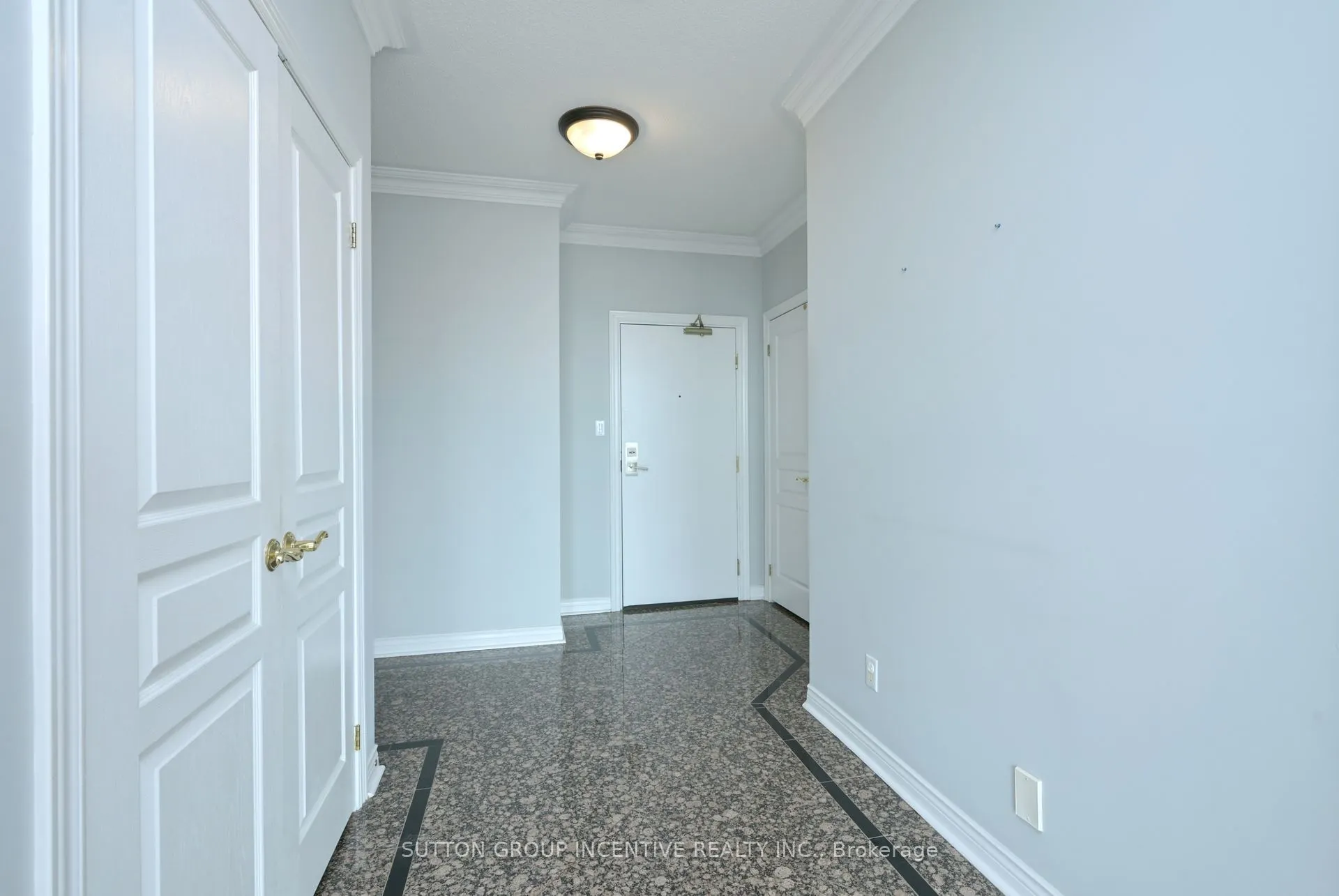4 Briar Hill Heights, #508