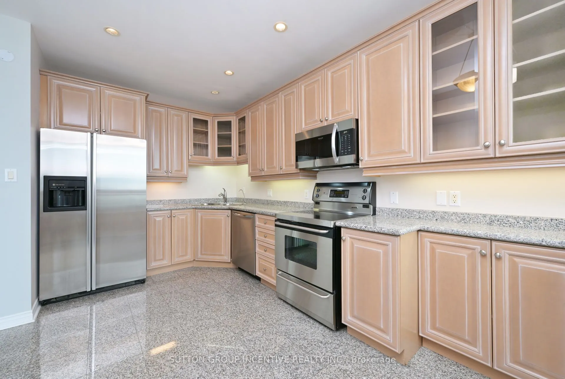 4 Briar Hill Heights, #508