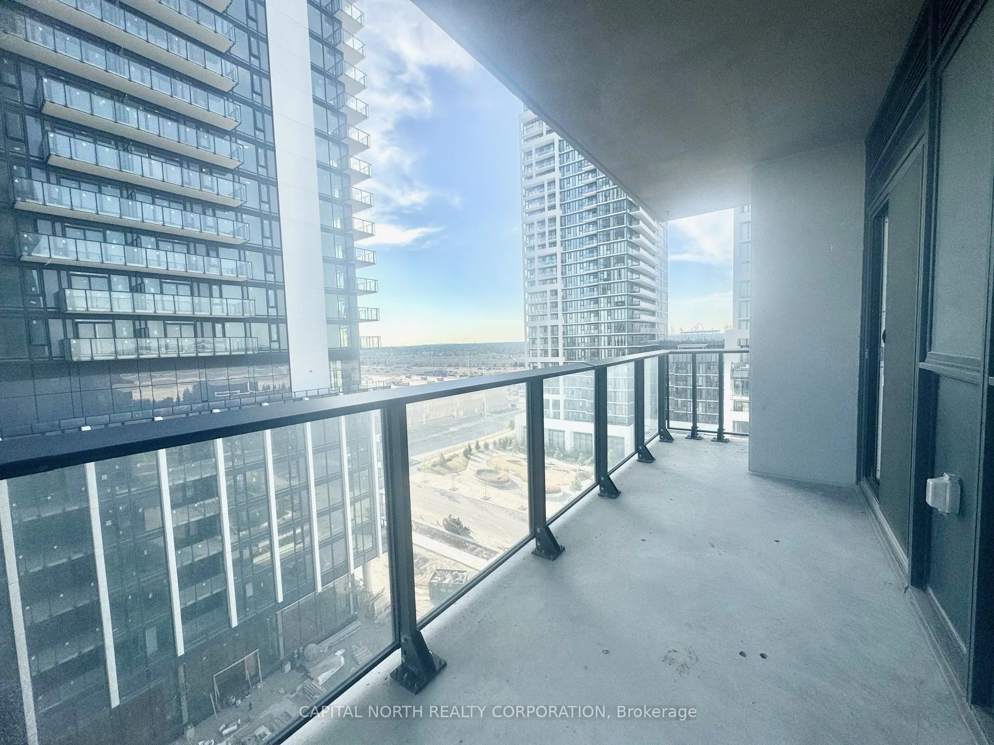 8960 Jane Street, #803