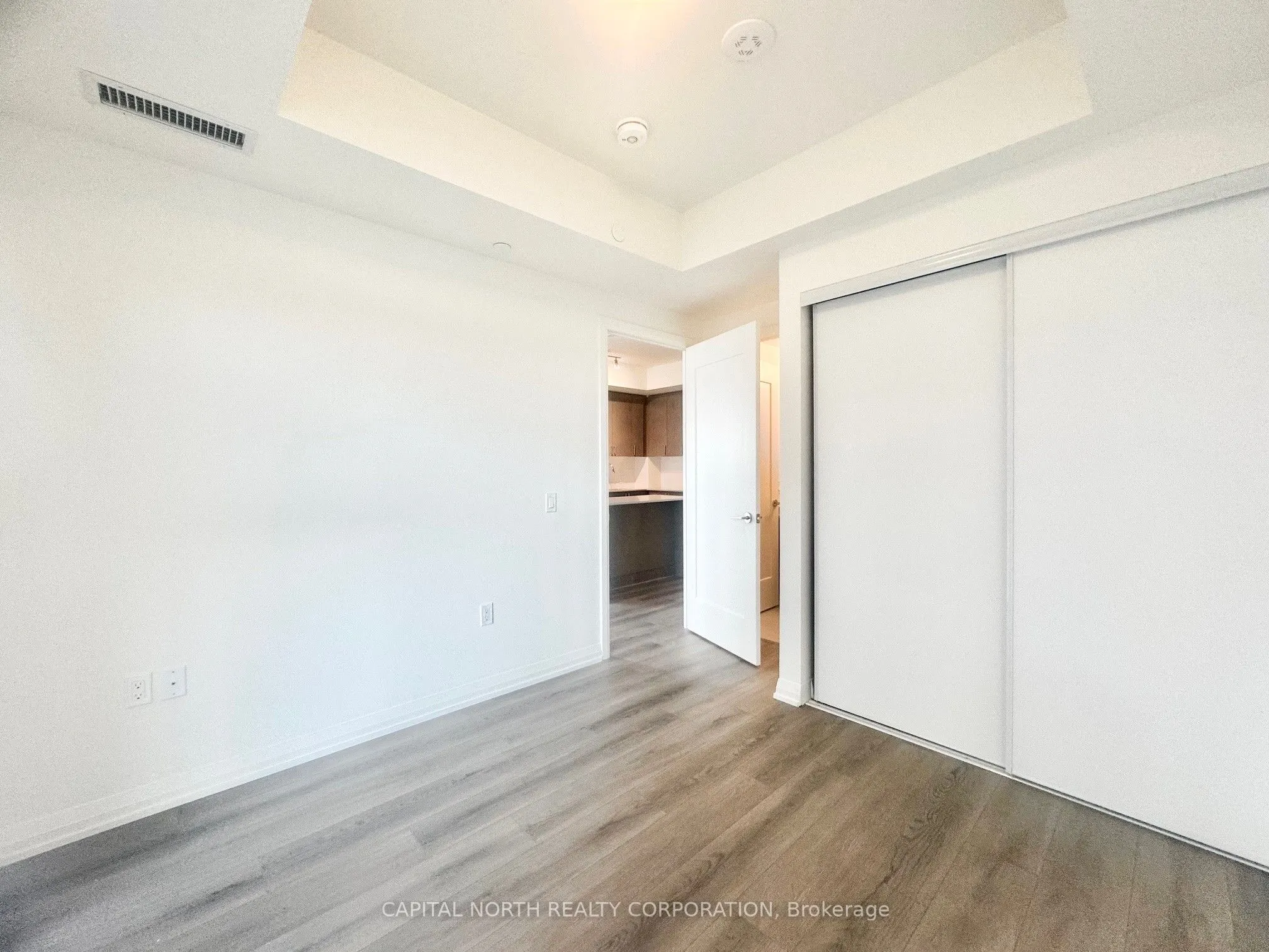 8960 Jane Street, #803