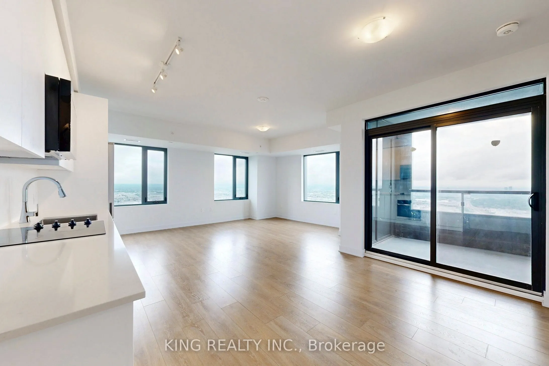 2920 Highway 7 Road E, #4907