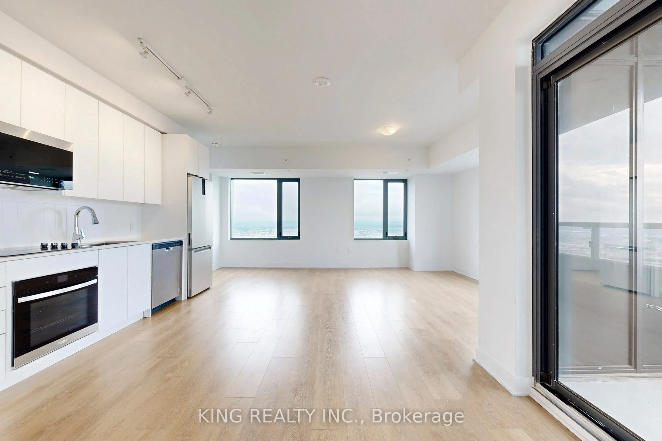 2920 Highway 7 Road E, #4907