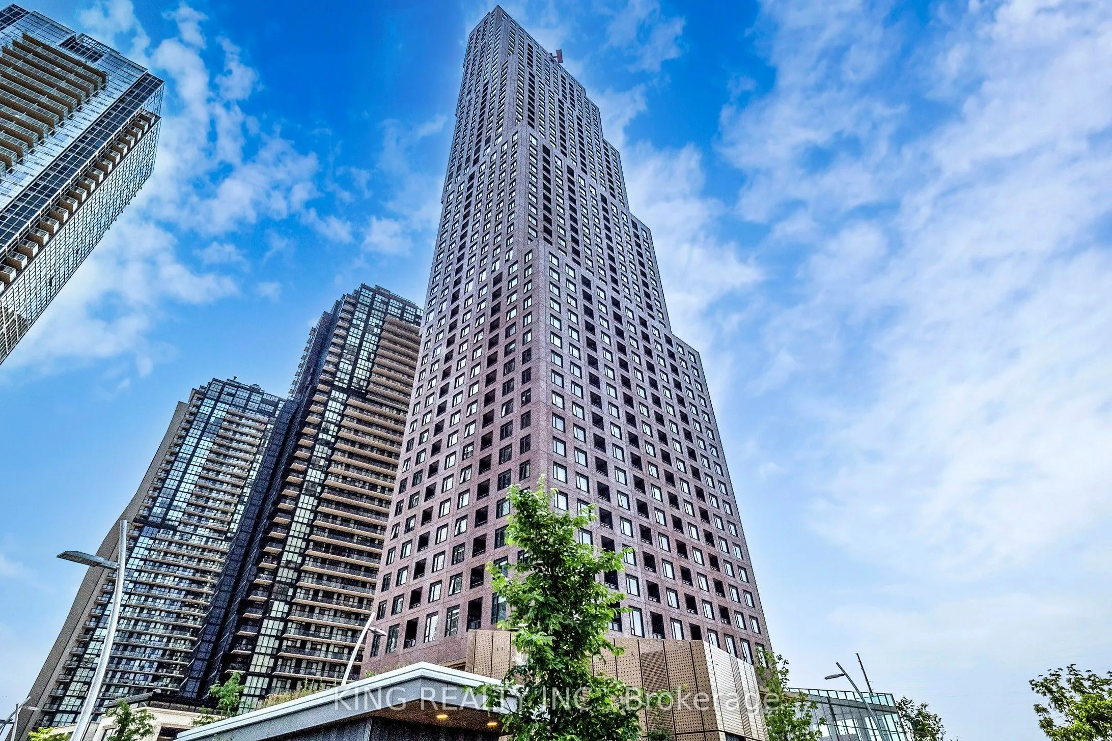 2920 Highway 7 Road E, #4907