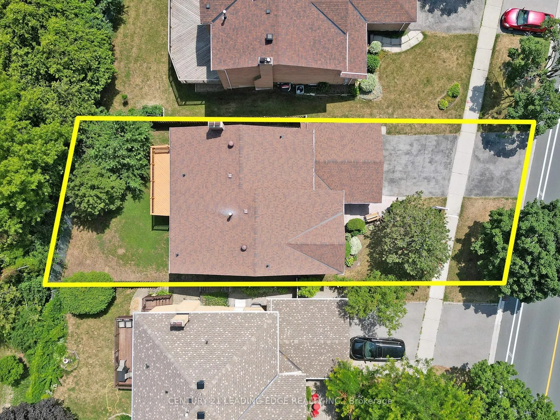547 Village Parkway