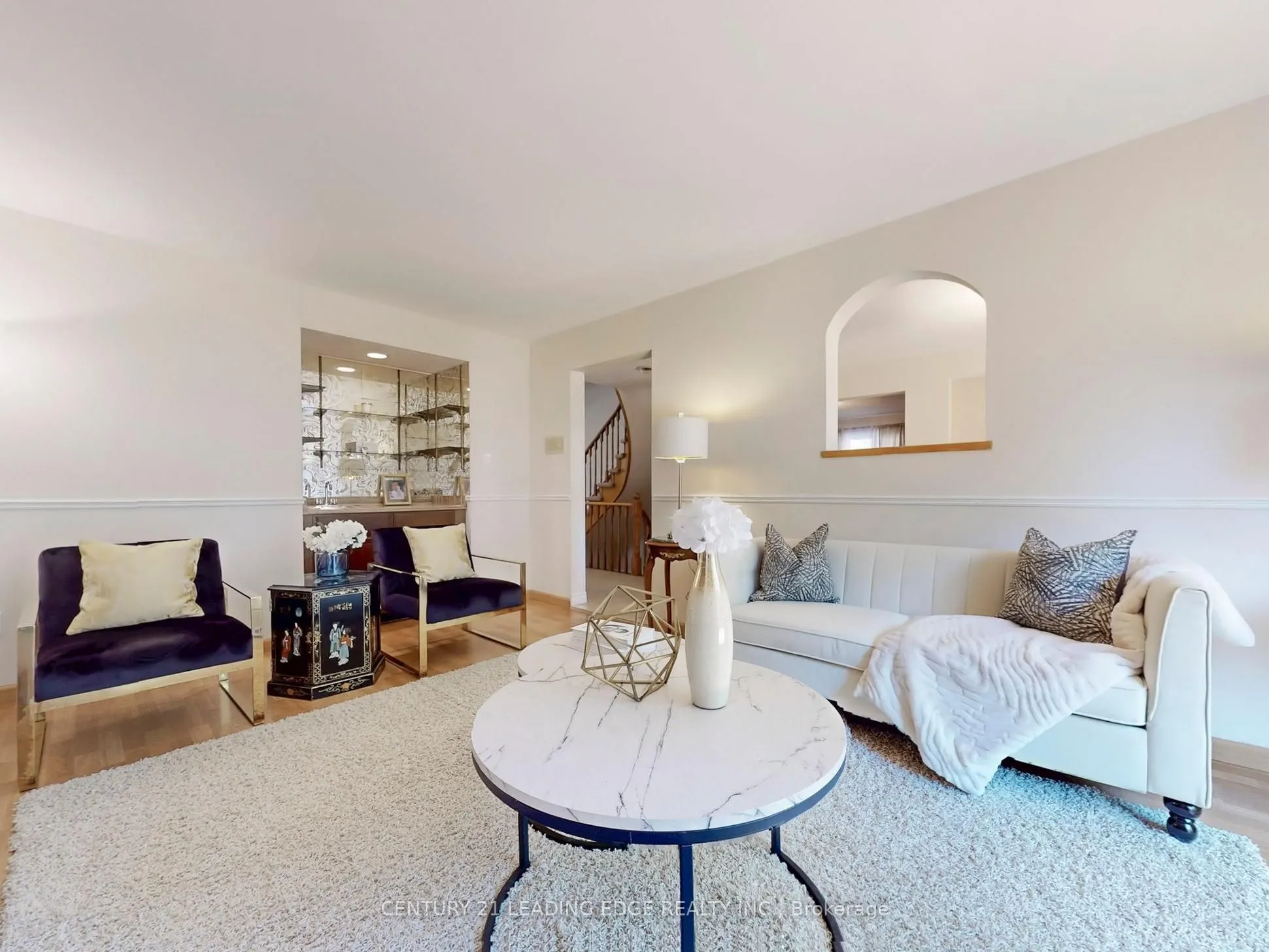 547 Village Parkway