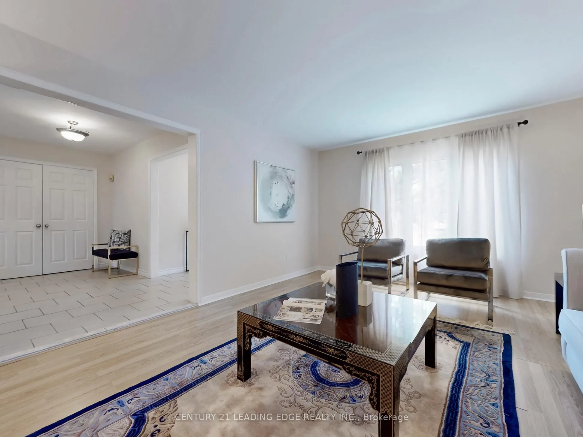 547 Village Parkway