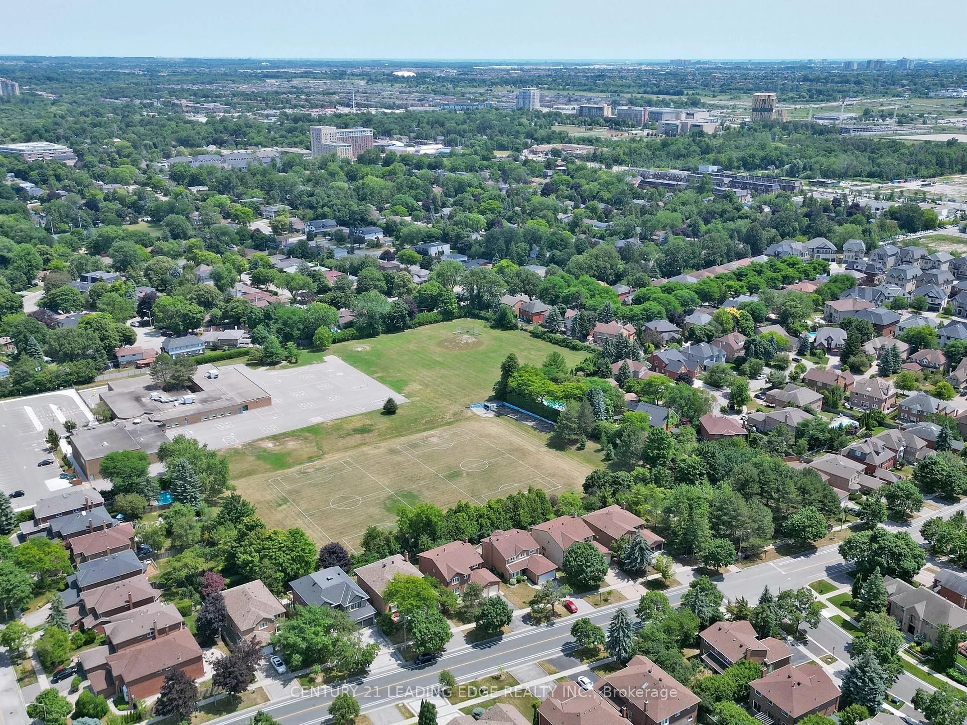 547 Village Parkway