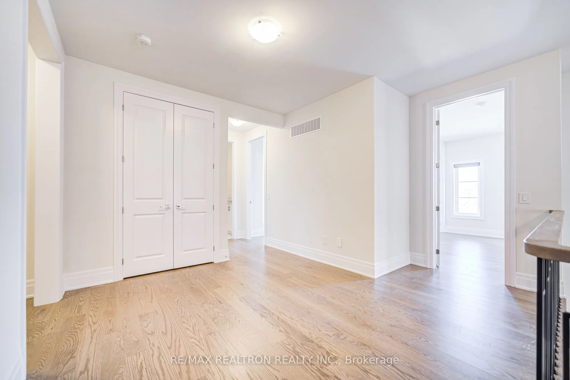 92 Sunny Acre Crescent
