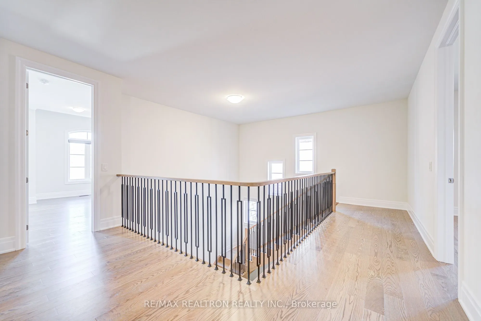 92 Sunny Acre Crescent