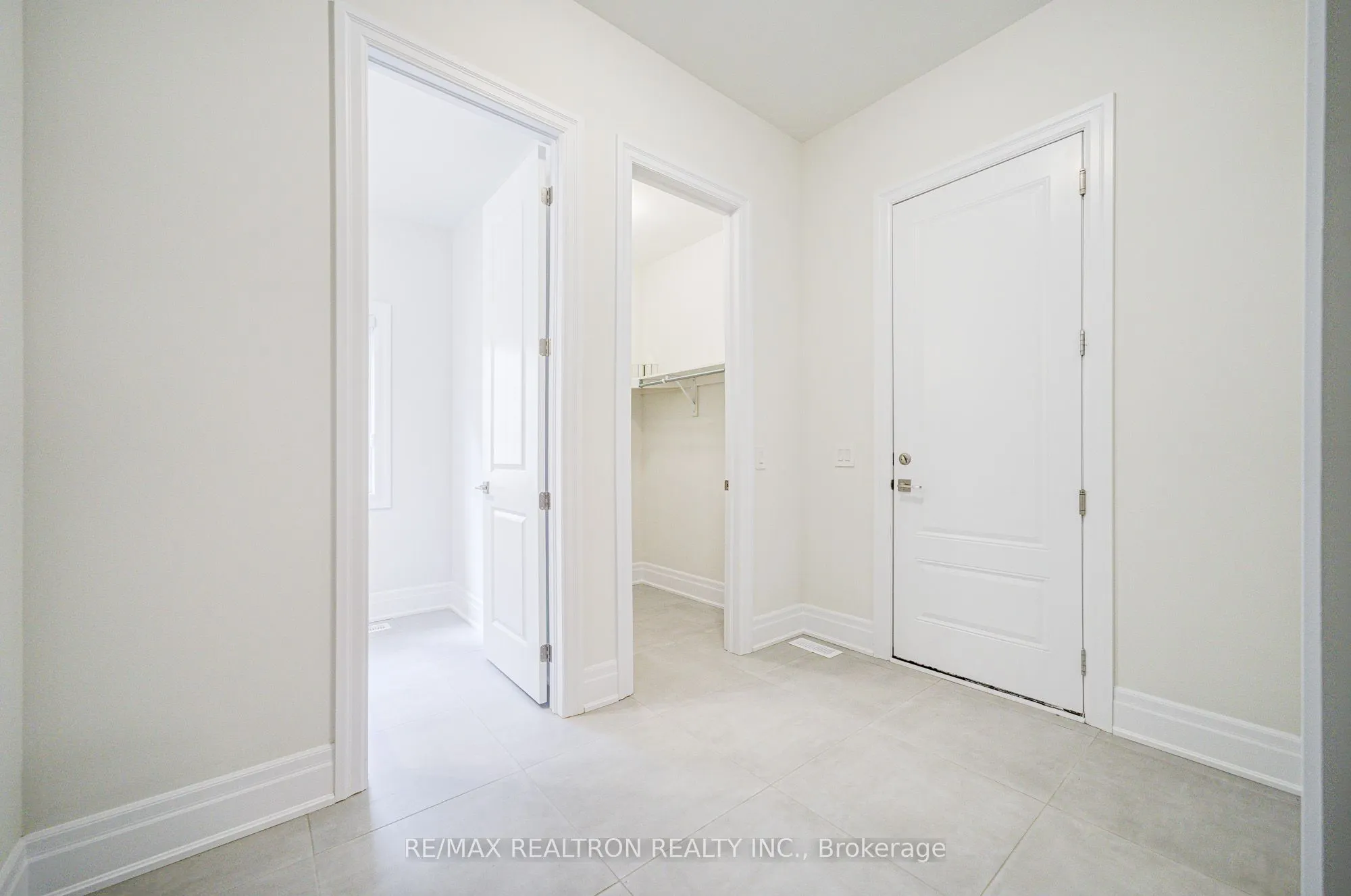 92 Sunny Acre Crescent