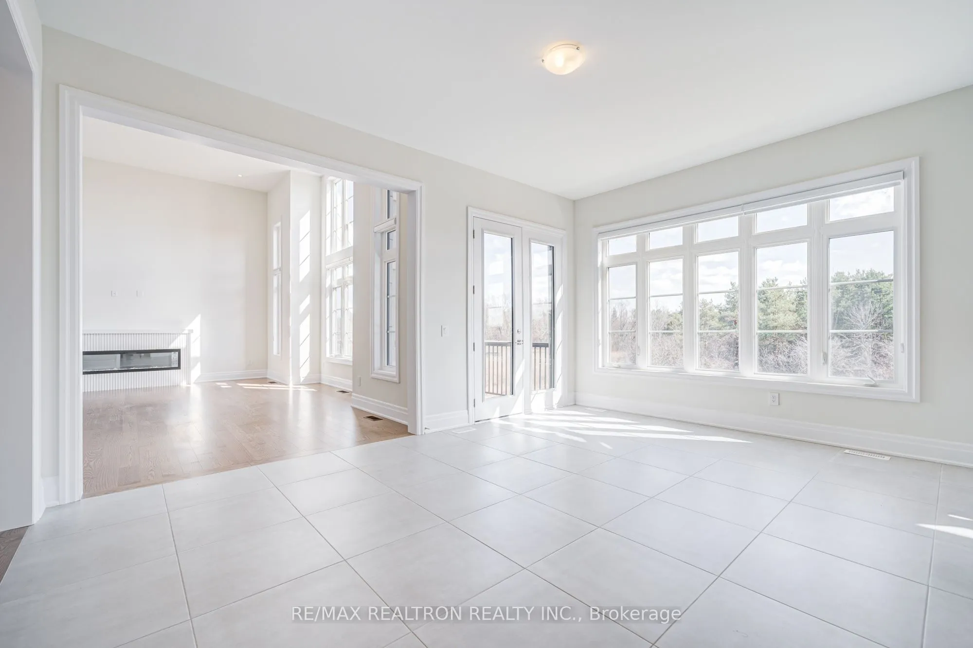 92 Sunny Acre Crescent