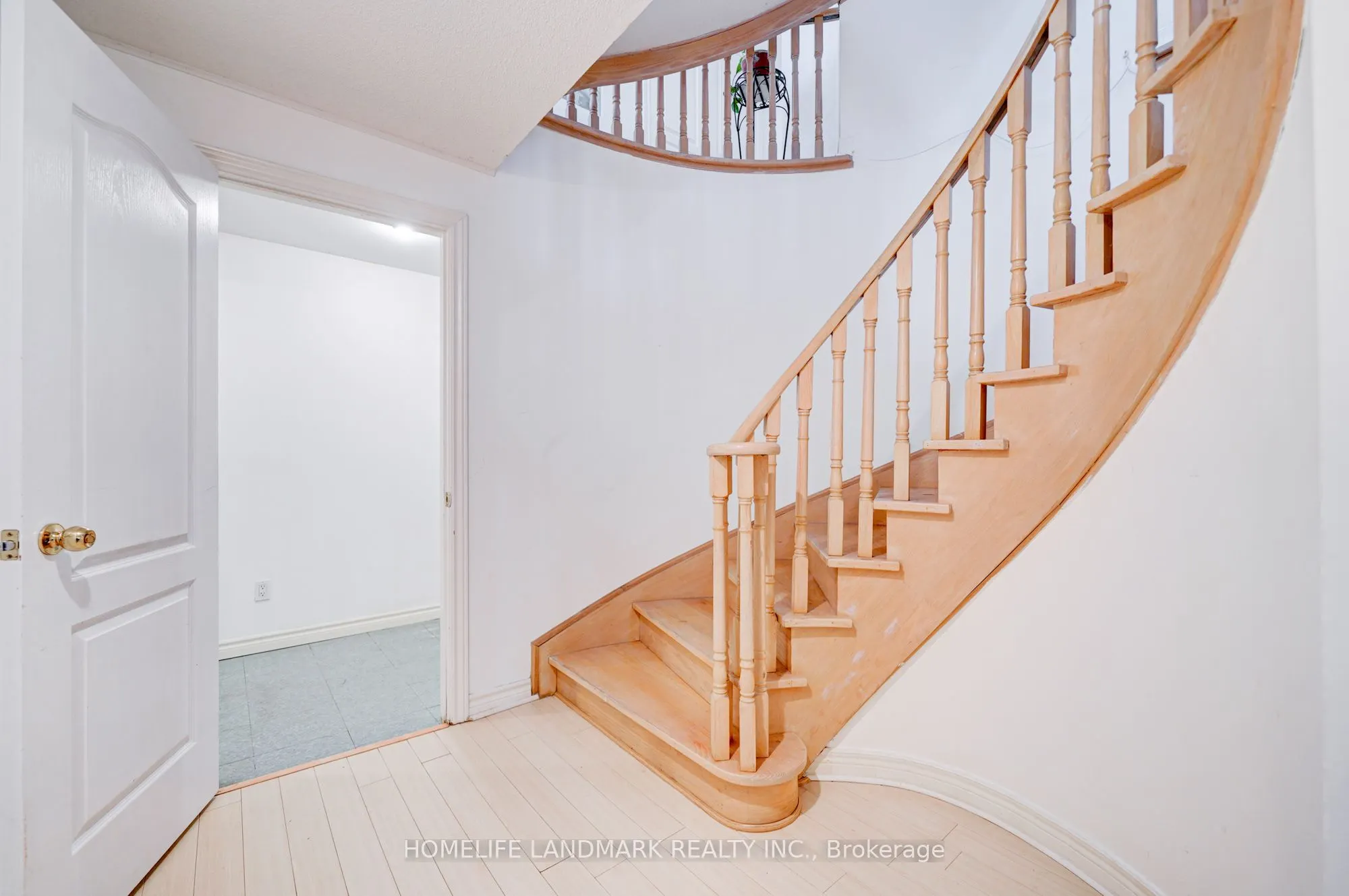 35 Forester Crescent
