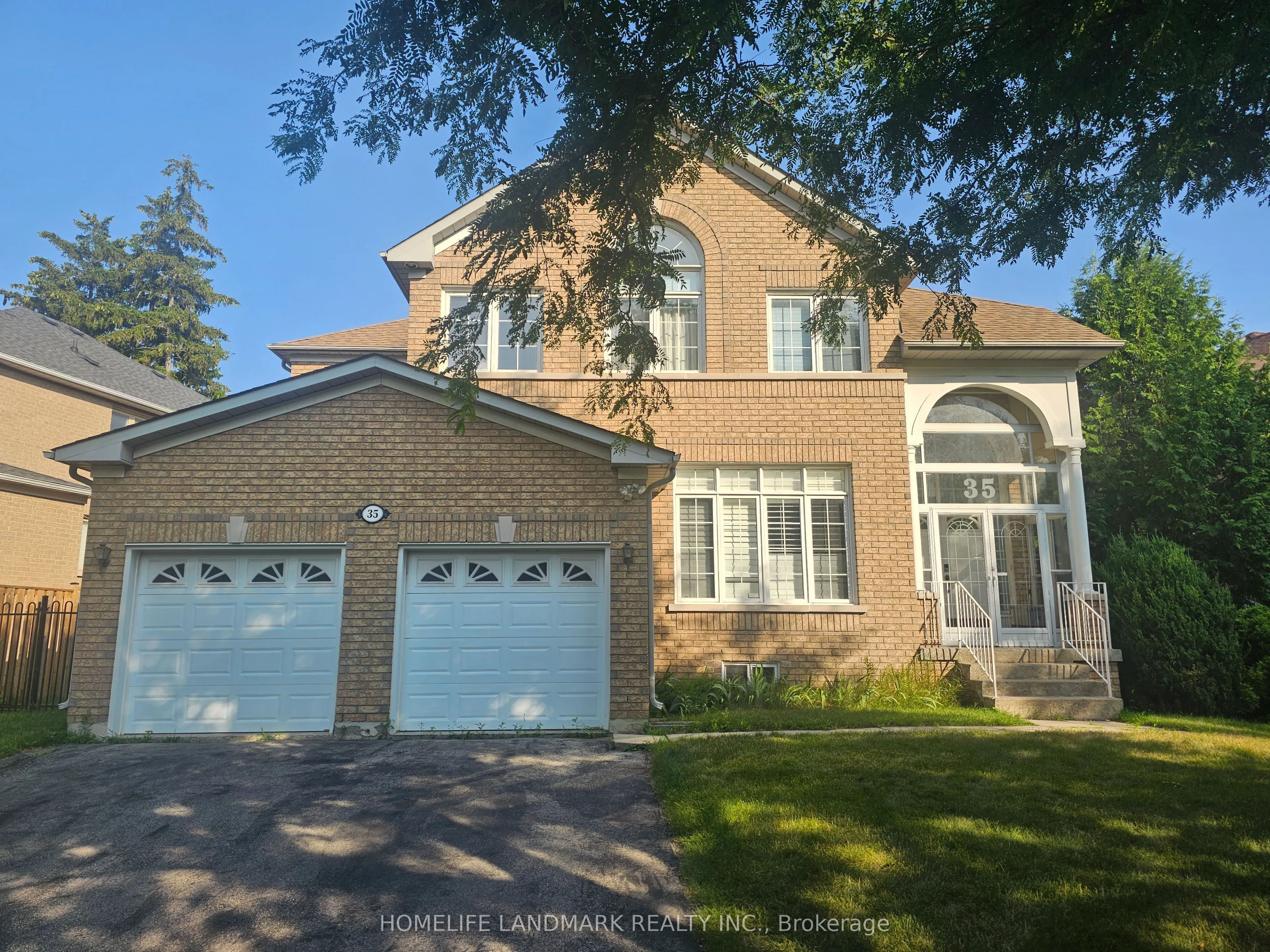 35 Forester Crescent