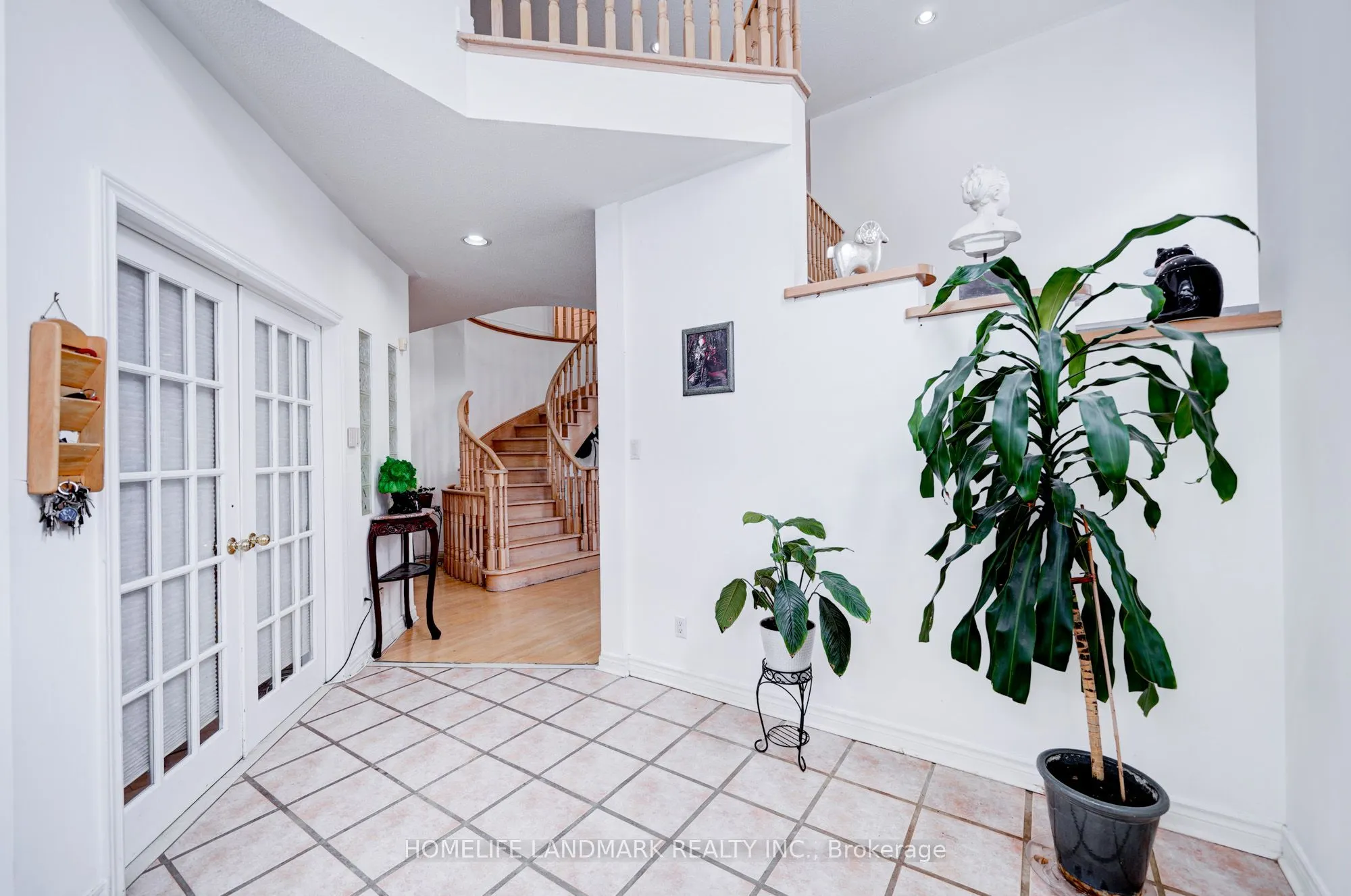 35 Forester Crescent