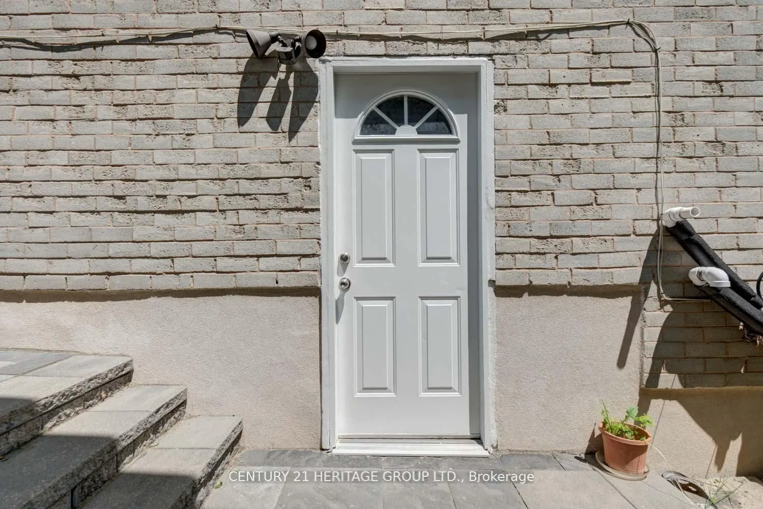 19 Bingham Street