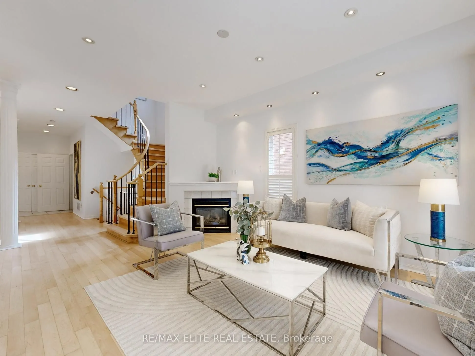 18 Sapphire Drive