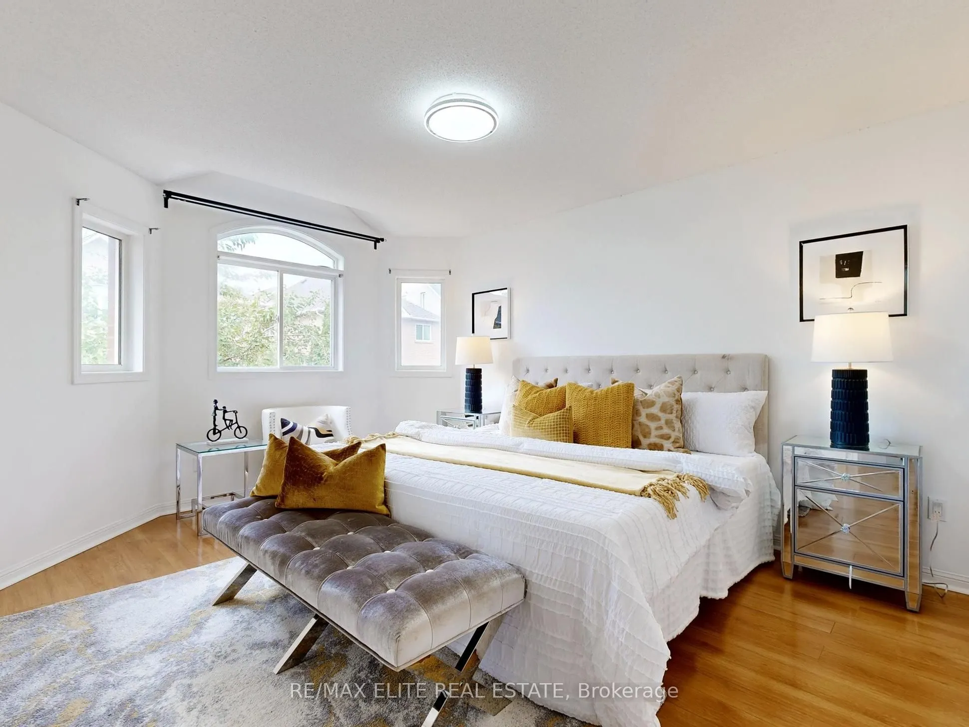 18 Sapphire Drive