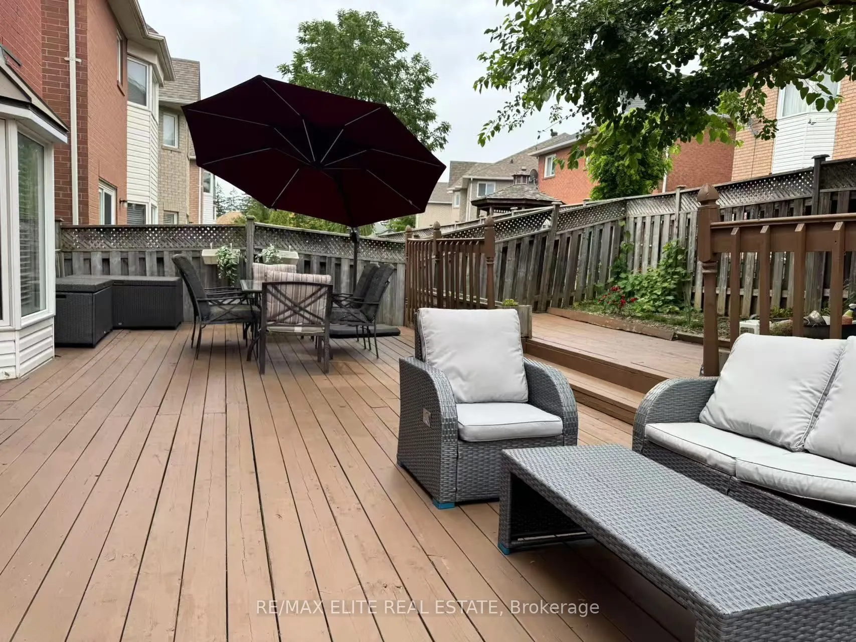 18 Sapphire Drive