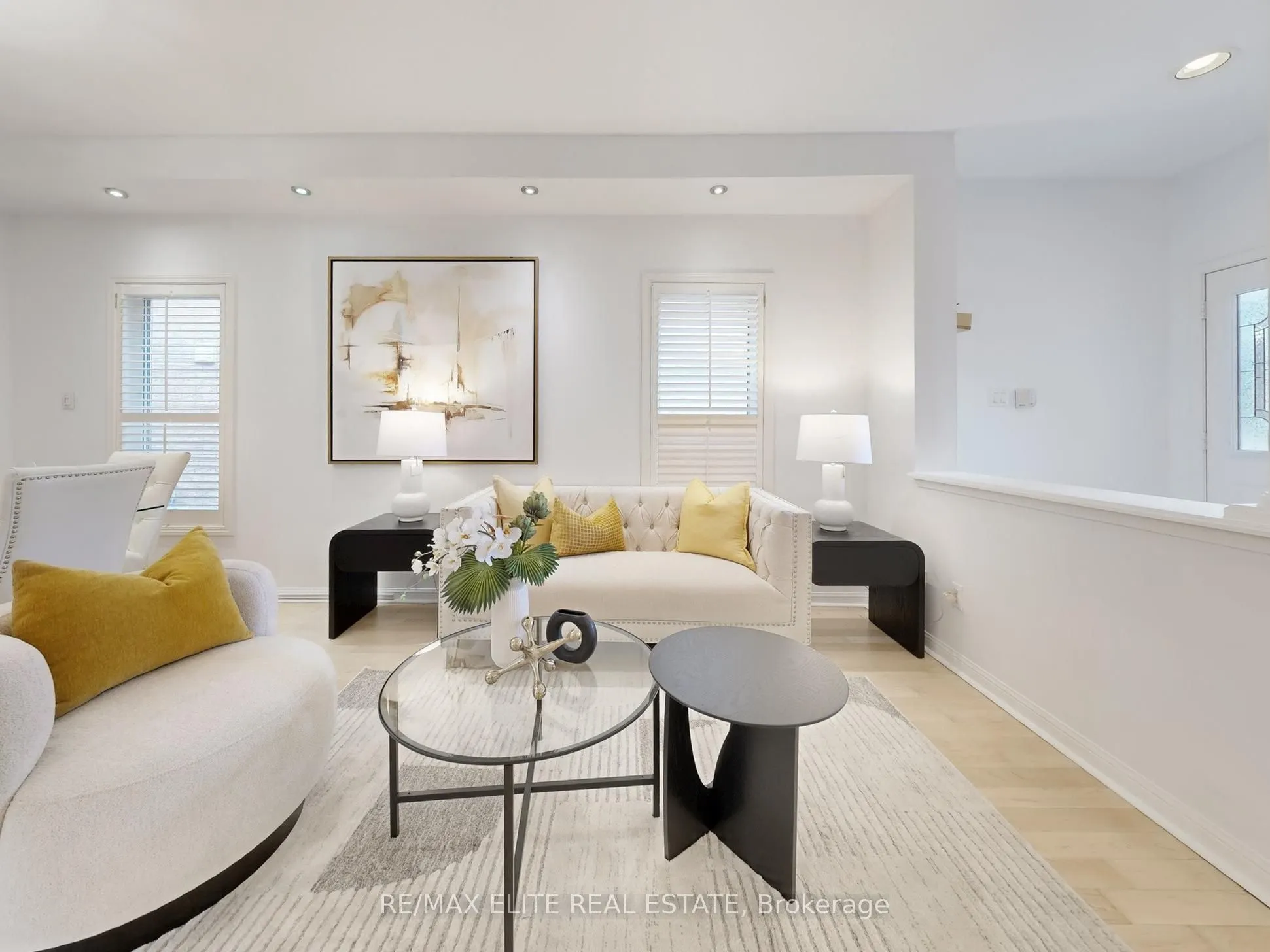 18 Sapphire Drive