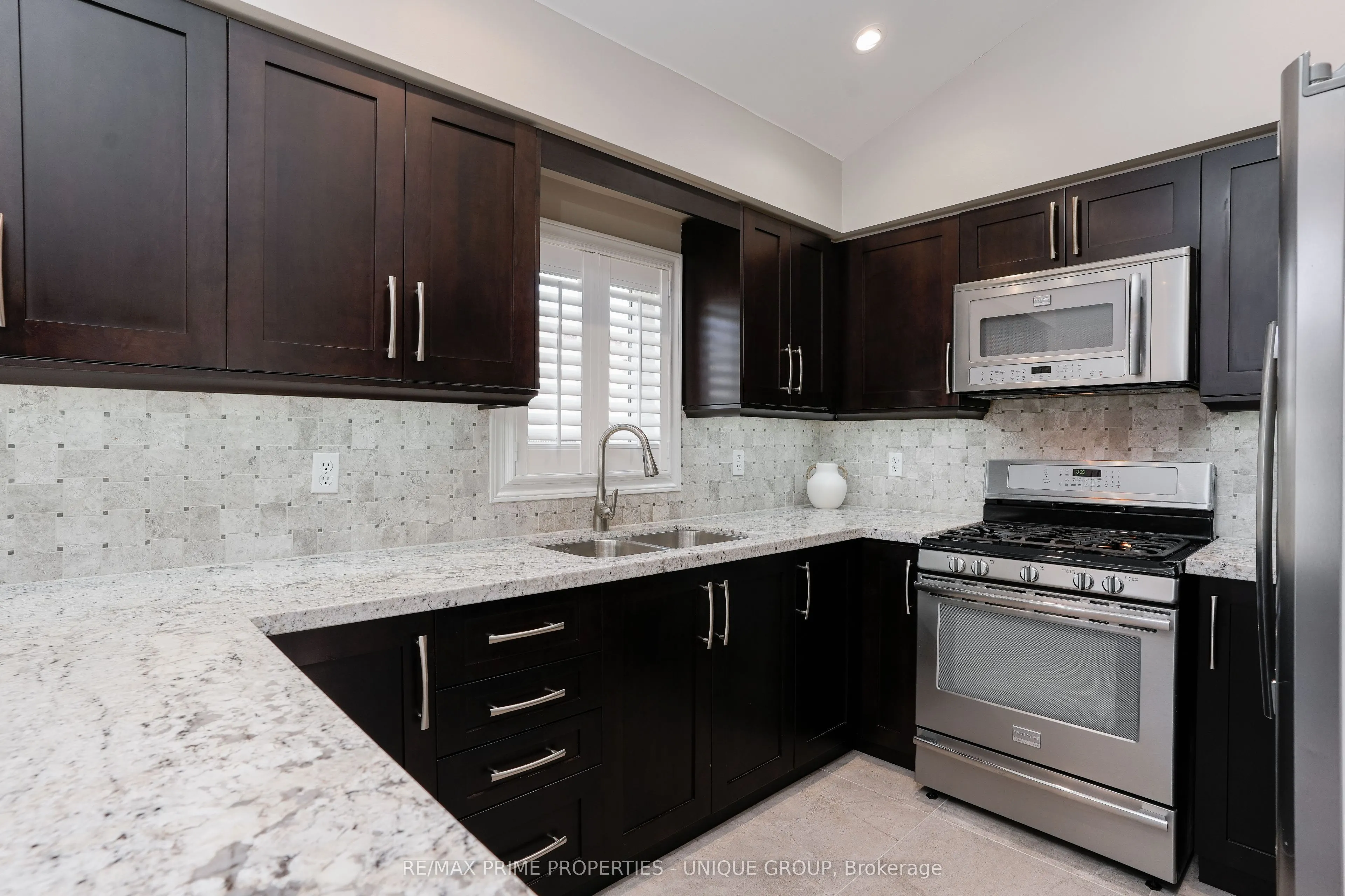 81 DEIB Crescent