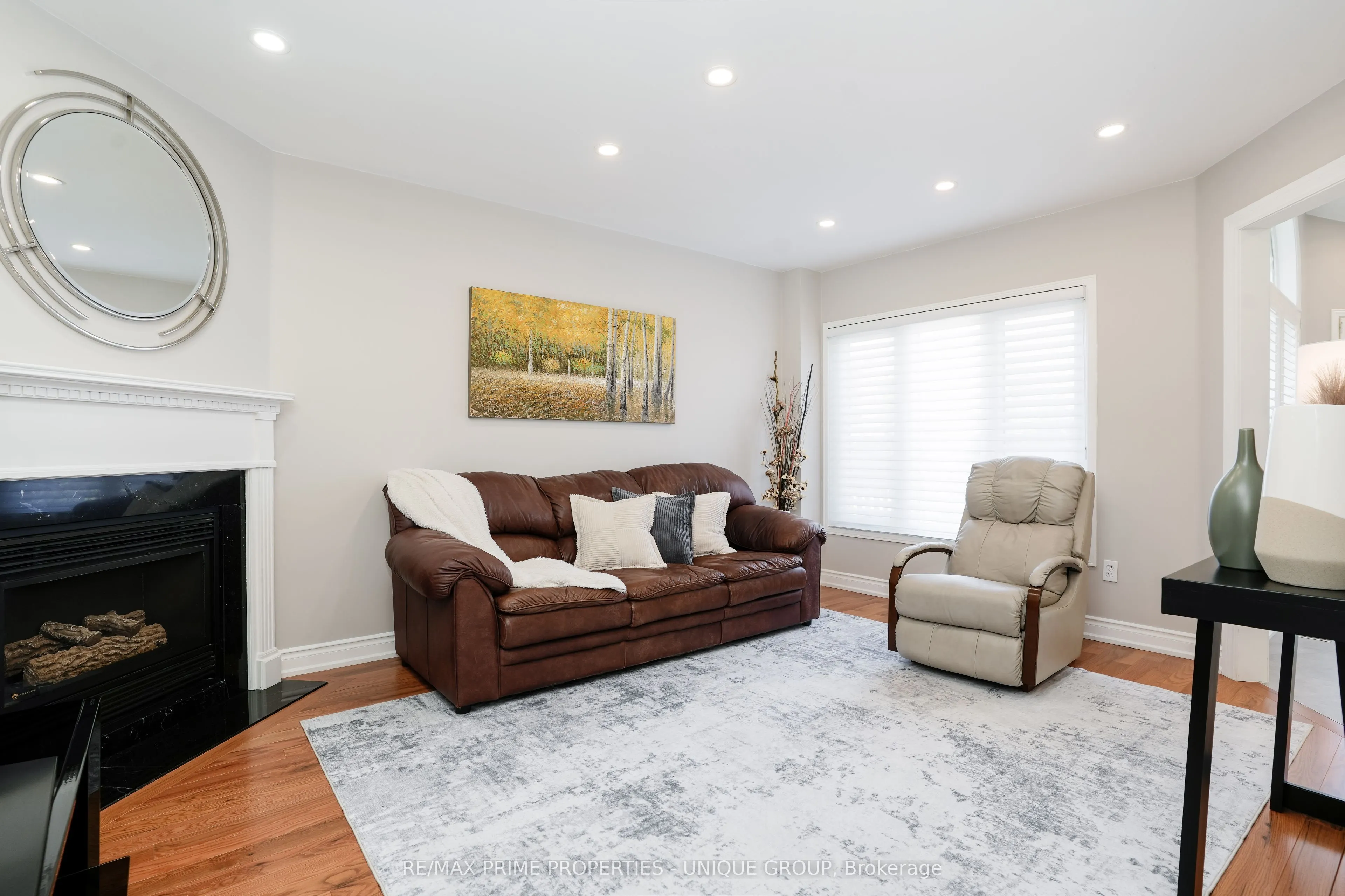 81 DEIB Crescent