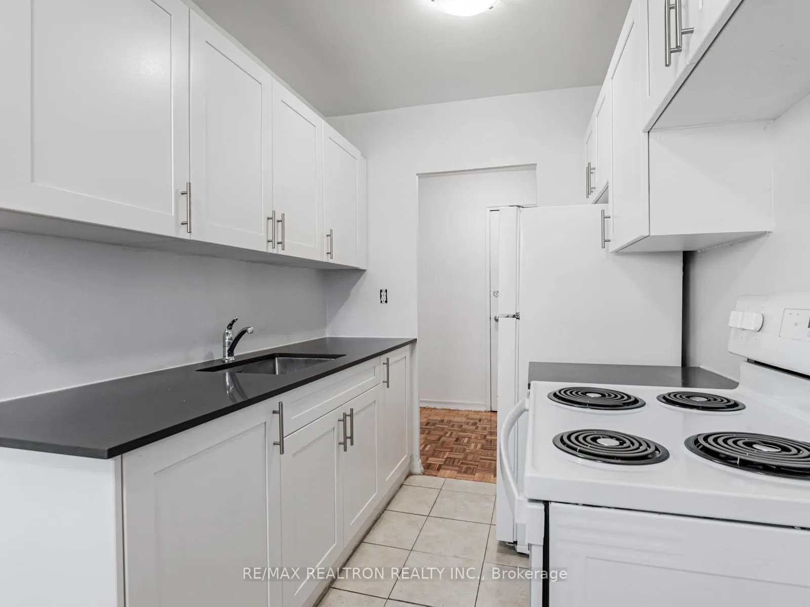 165 Colborne Avenue, #405