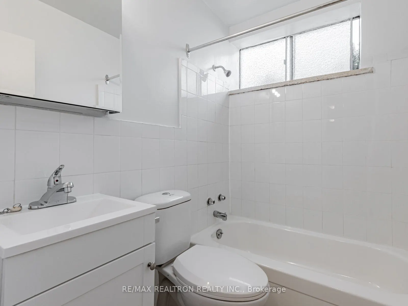 165 Colborne Avenue, #202